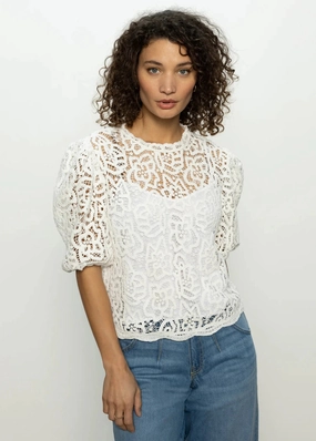 Sanctuary Cherished Lace Tee Adjustable Hem Cuff Printed T-shirt