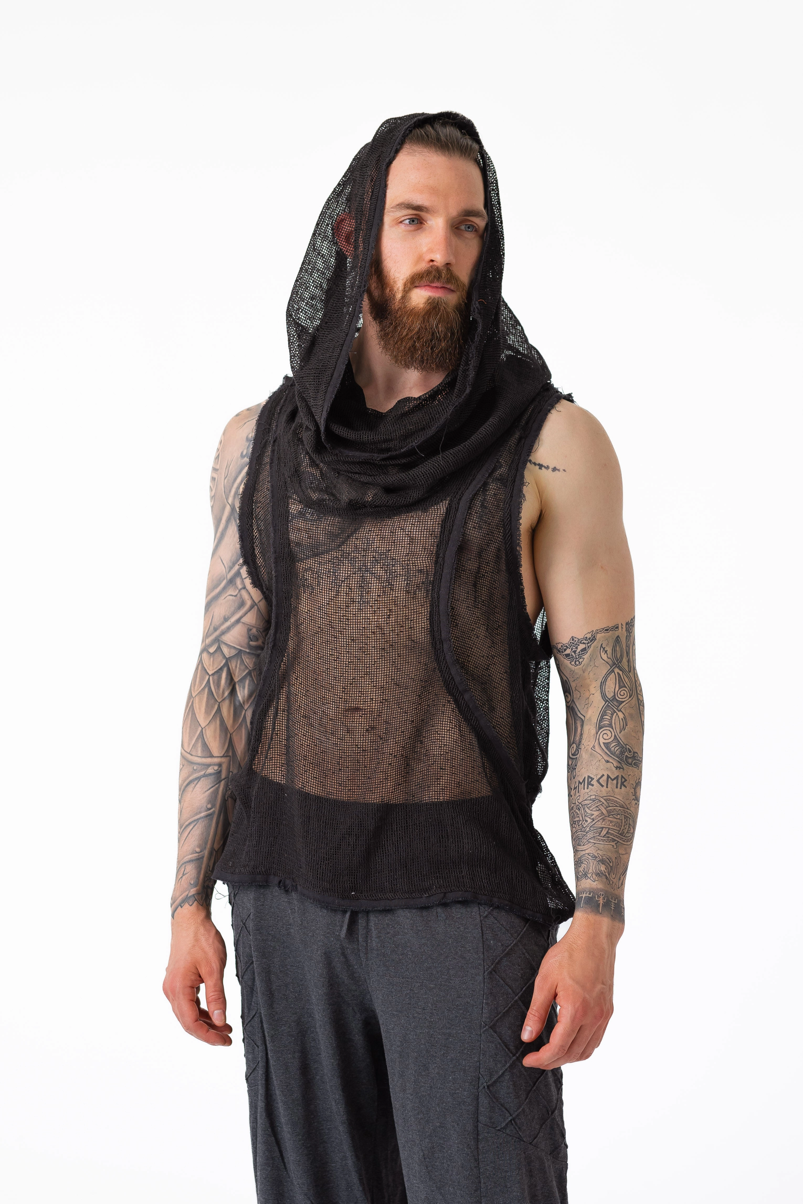 TemperatureRegulating Fabric Scavenger Top