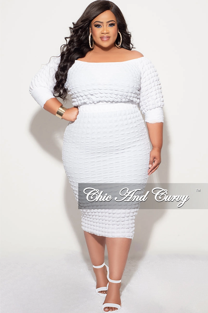 Modern Fit DurableConstruction Final Sale Plus Size Bubble Texture 2pc Set Off the Shoulder Crop Top and High Waist Skirt in White
