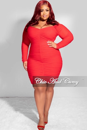 FadeResistant Final Sale Plus Size Ruched Off The Shoulder Mini Dress in Red