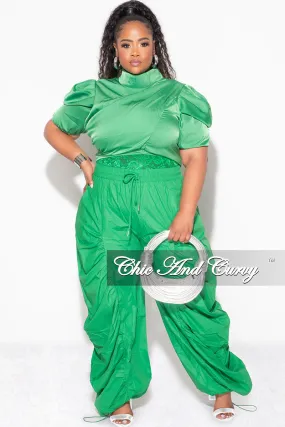 Core Utility Final Sale Plus 3pc (Ruffle Top, Lace Spaghetti Strap Top and Drawstring Pants) Set in Green