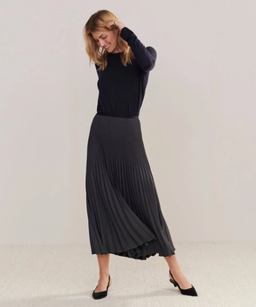 Pleated Skirt Warm Fit Ultra Stretch
