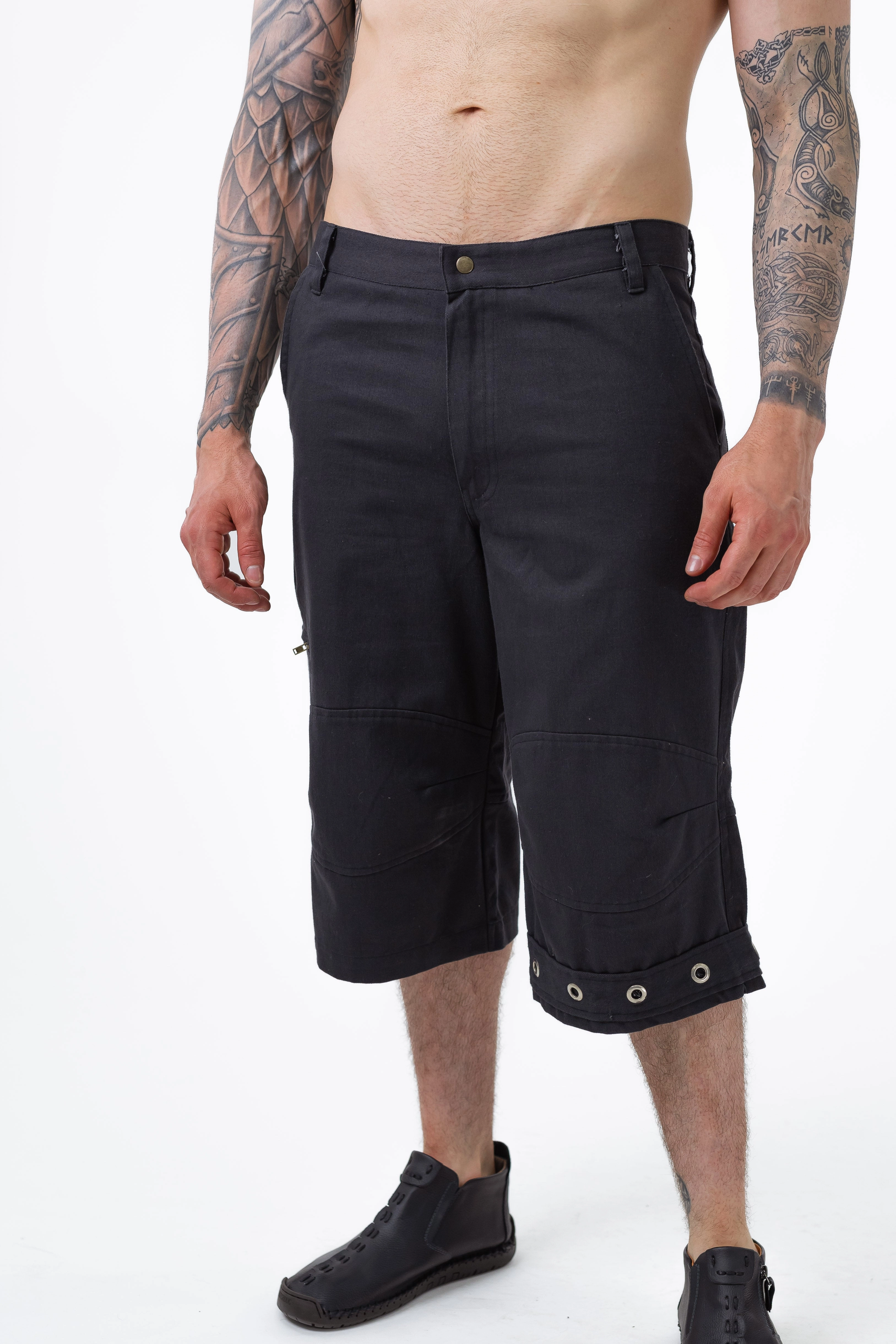 Grommet Shorts Erasable Logo Patch