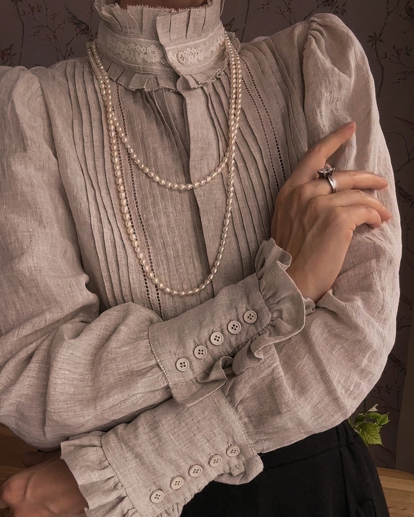 Durable Edge Binding Yarn Dyed Sharon 21 |pintucked luxury linen shirt blouse