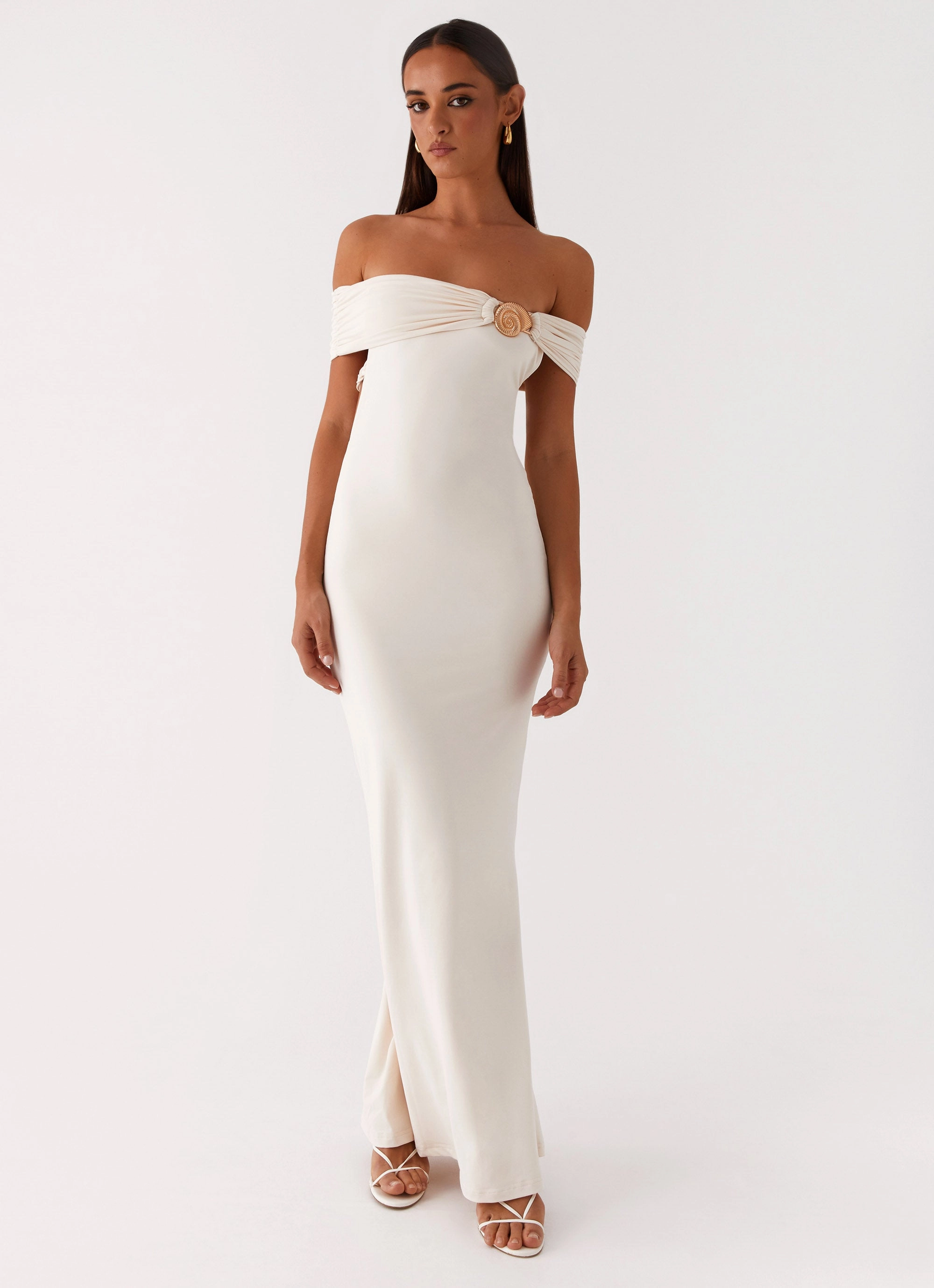 Illusion Maxi Dress - Ivory Flowy Layers Casual Must-Have