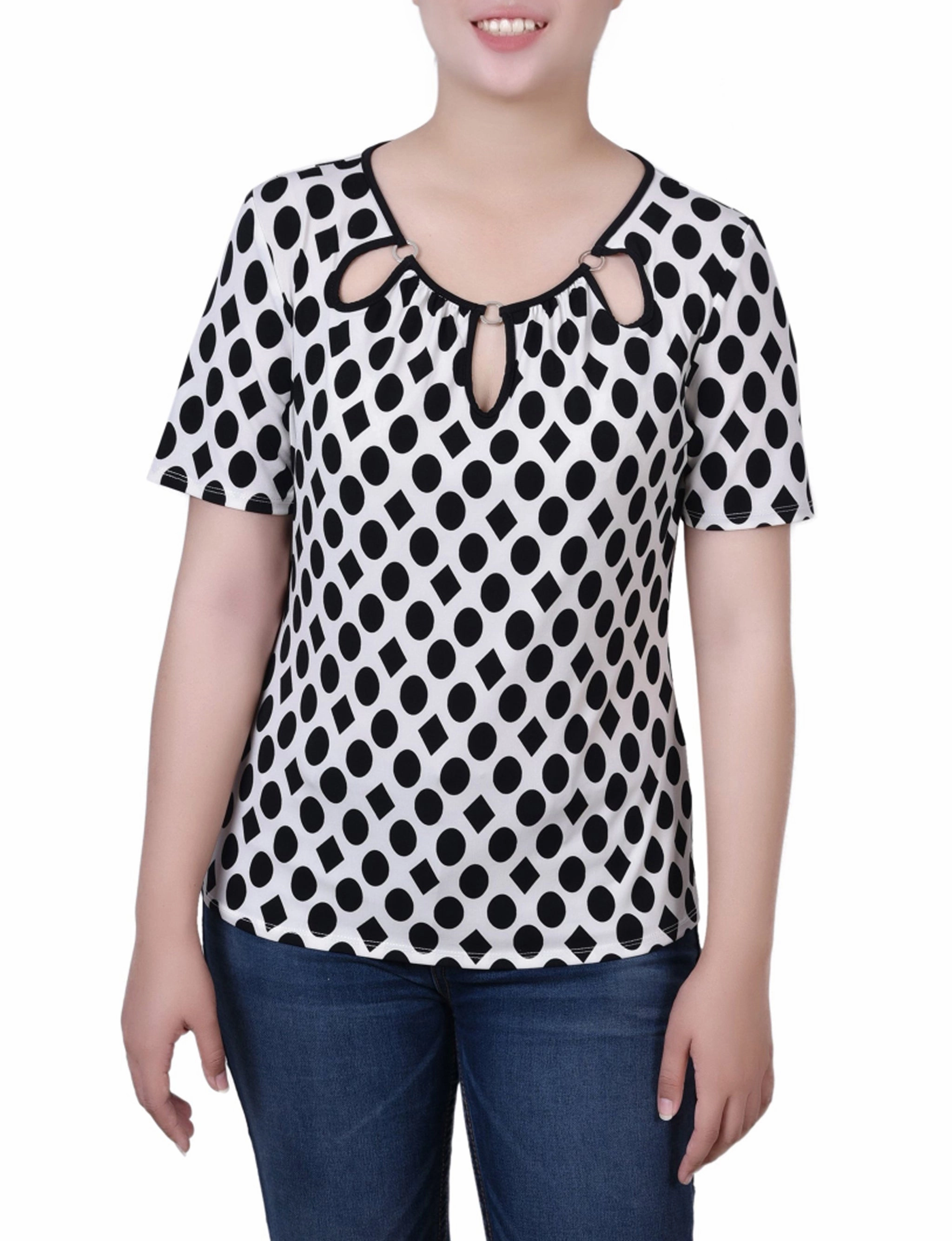 CushionedSupport LightReflective Short Sleeve Top With Ring Details