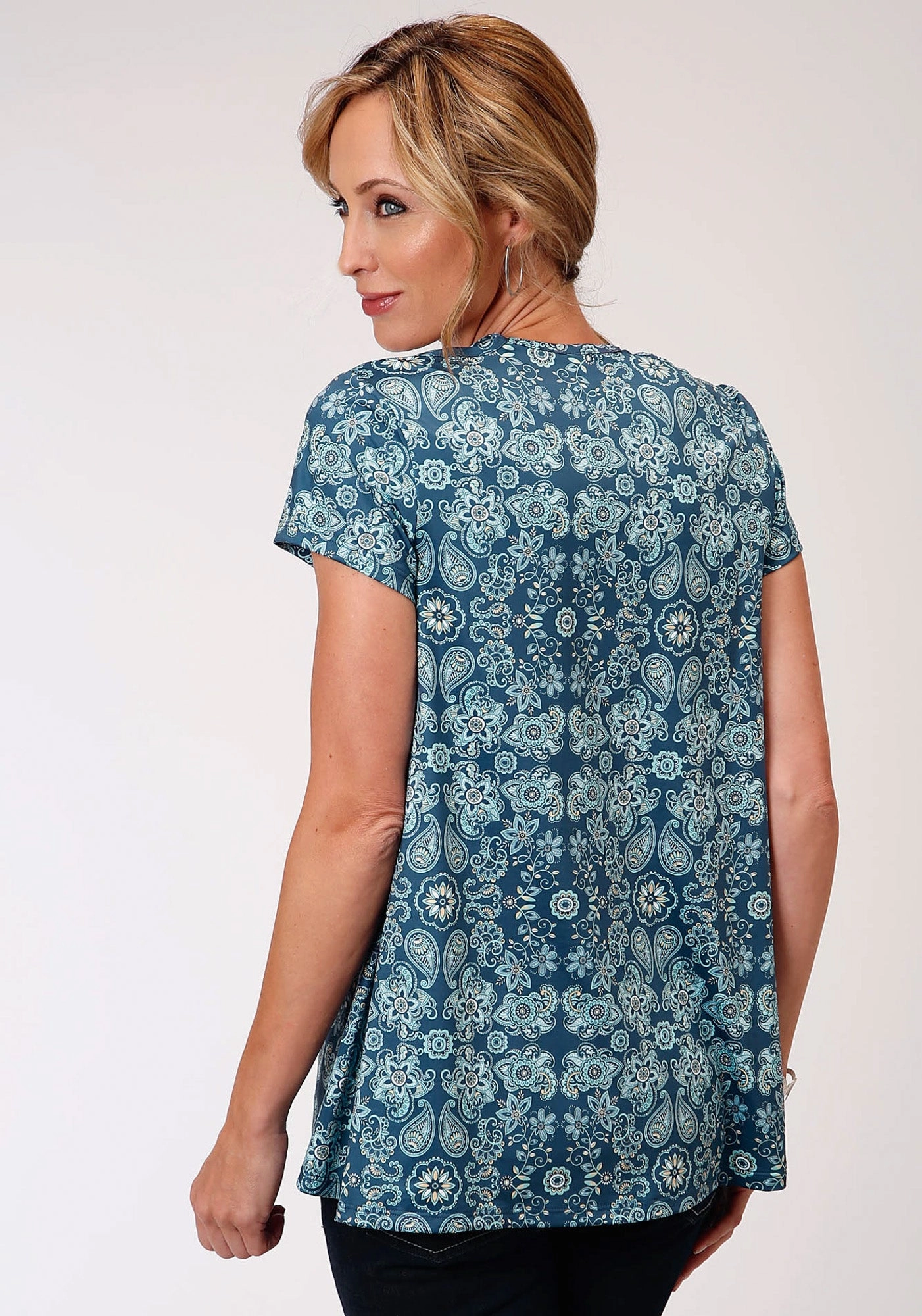 Sophisticated Elegance Solid Color Roper Womens Blue Poly/Spandex Paisley Floral S/S Tunic