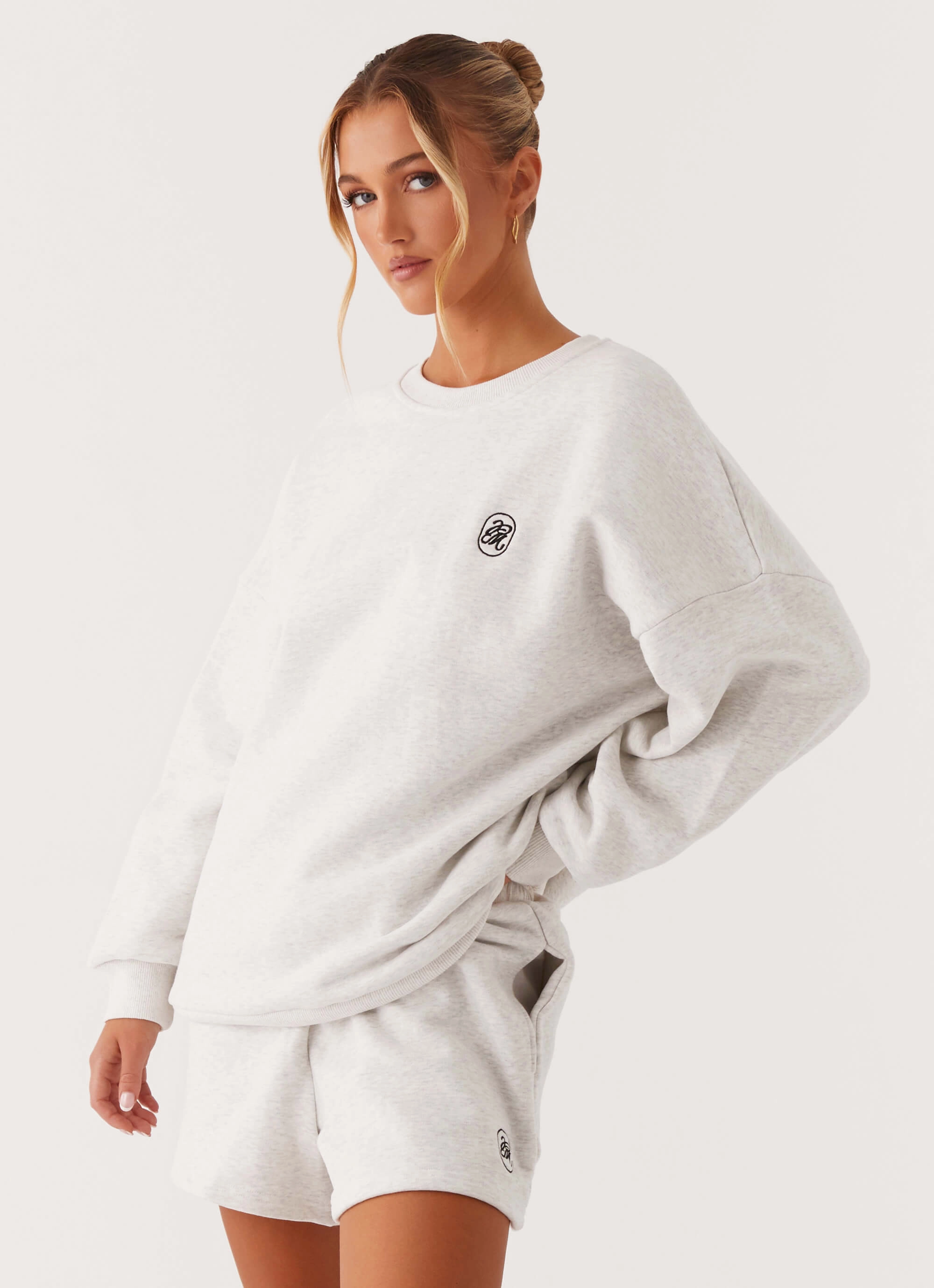 Flexible Layer Antibacterial Treatment Signature Oversized Sweatshirt - Grey