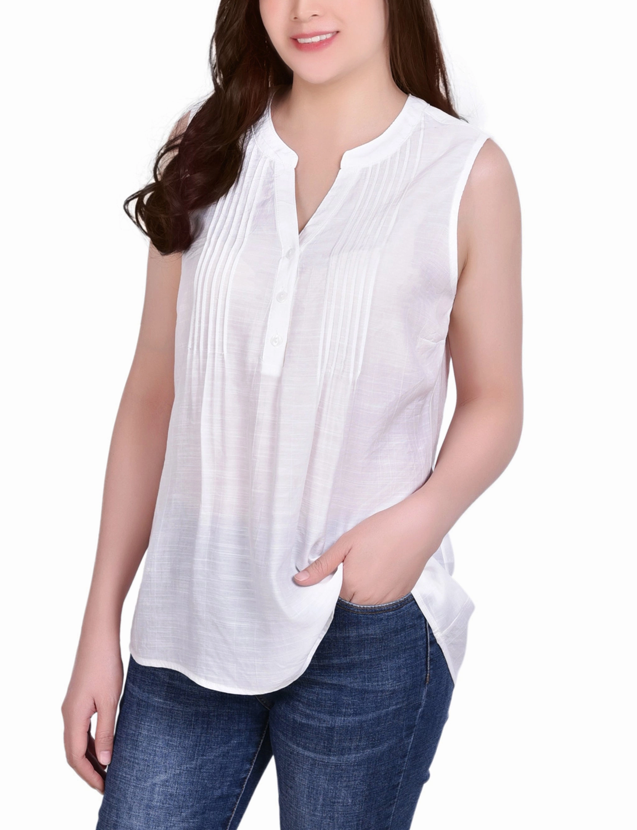 AthleisureCompatible Sleeveless Pintucked Blouse