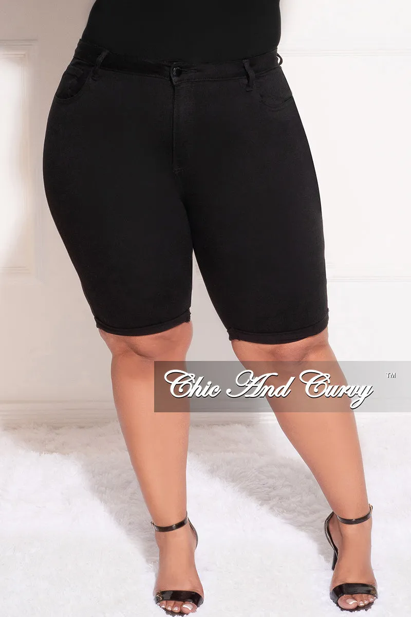 Final Sale Plus Size Bermuda Shorts in Black Timeless Utility