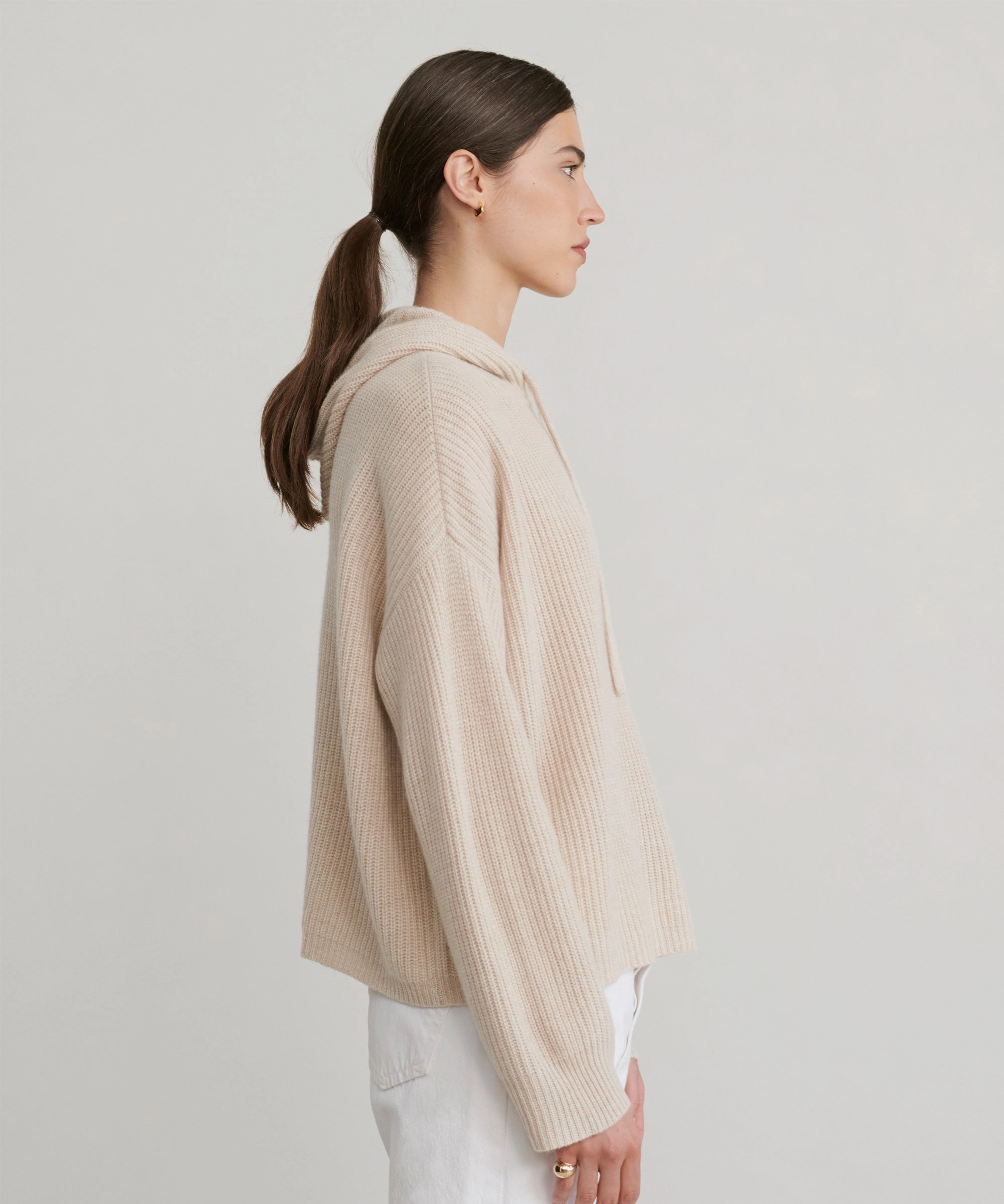 Minimal Comfort Travel Light Cashmere Fisherman Hoodie