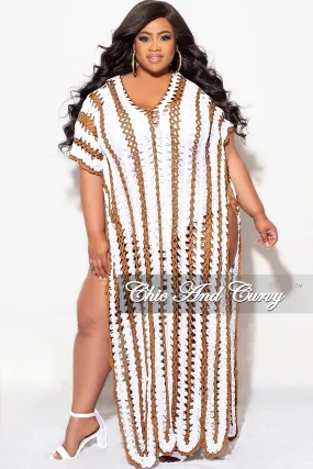 Sustainable Fabric Final Sale Plus Size Crochet Cover Up in White & Tan