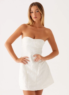 Luxe Mood Comfortable Fashion So Stylish Mini Dress - White