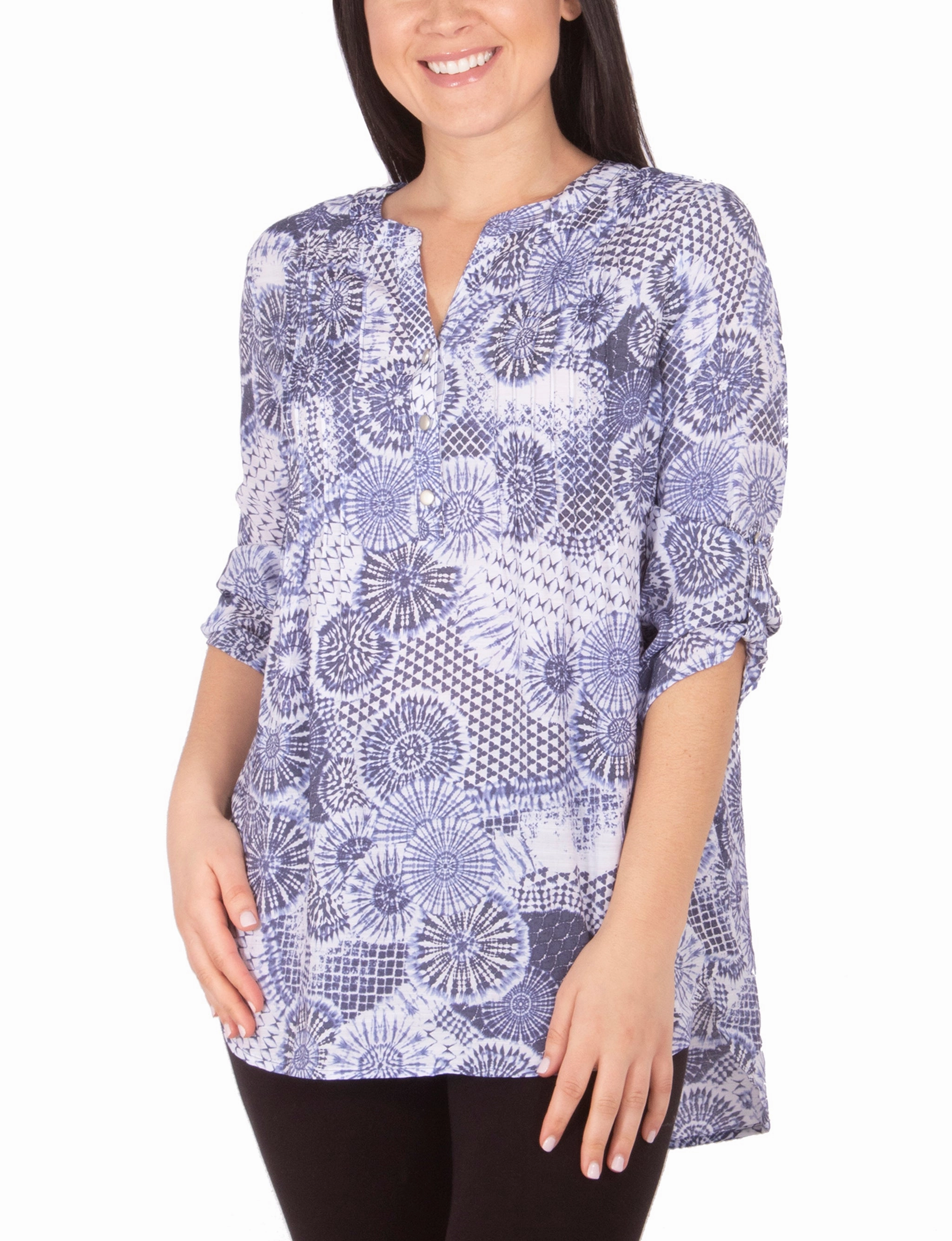 3/4 Sleeve Y Neck Blouse Hypoallergenic Lining Minimalist Silhouette Cut