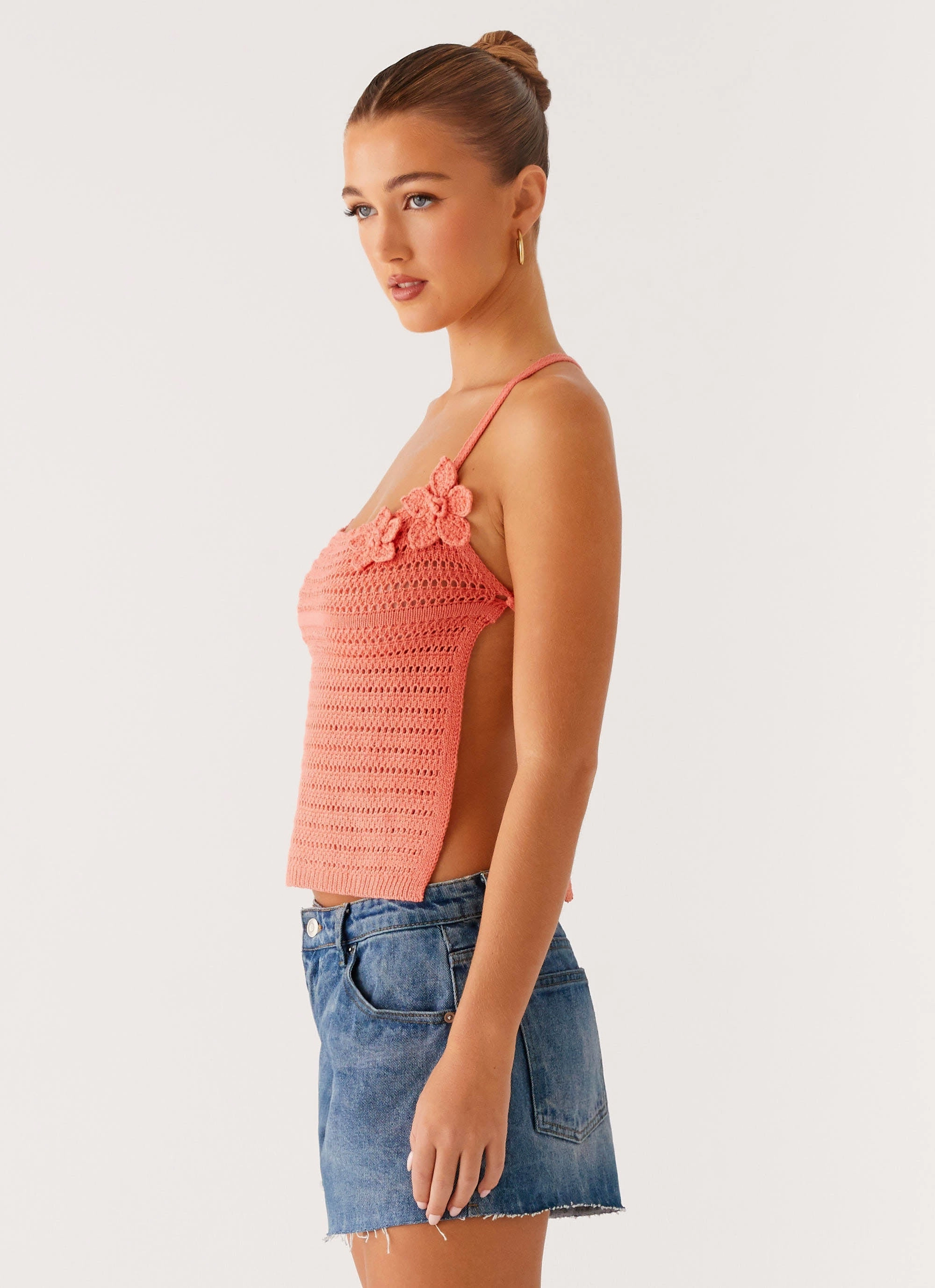 HighStretchElastic LightweightWeave Kia Cross Back Top - Coral