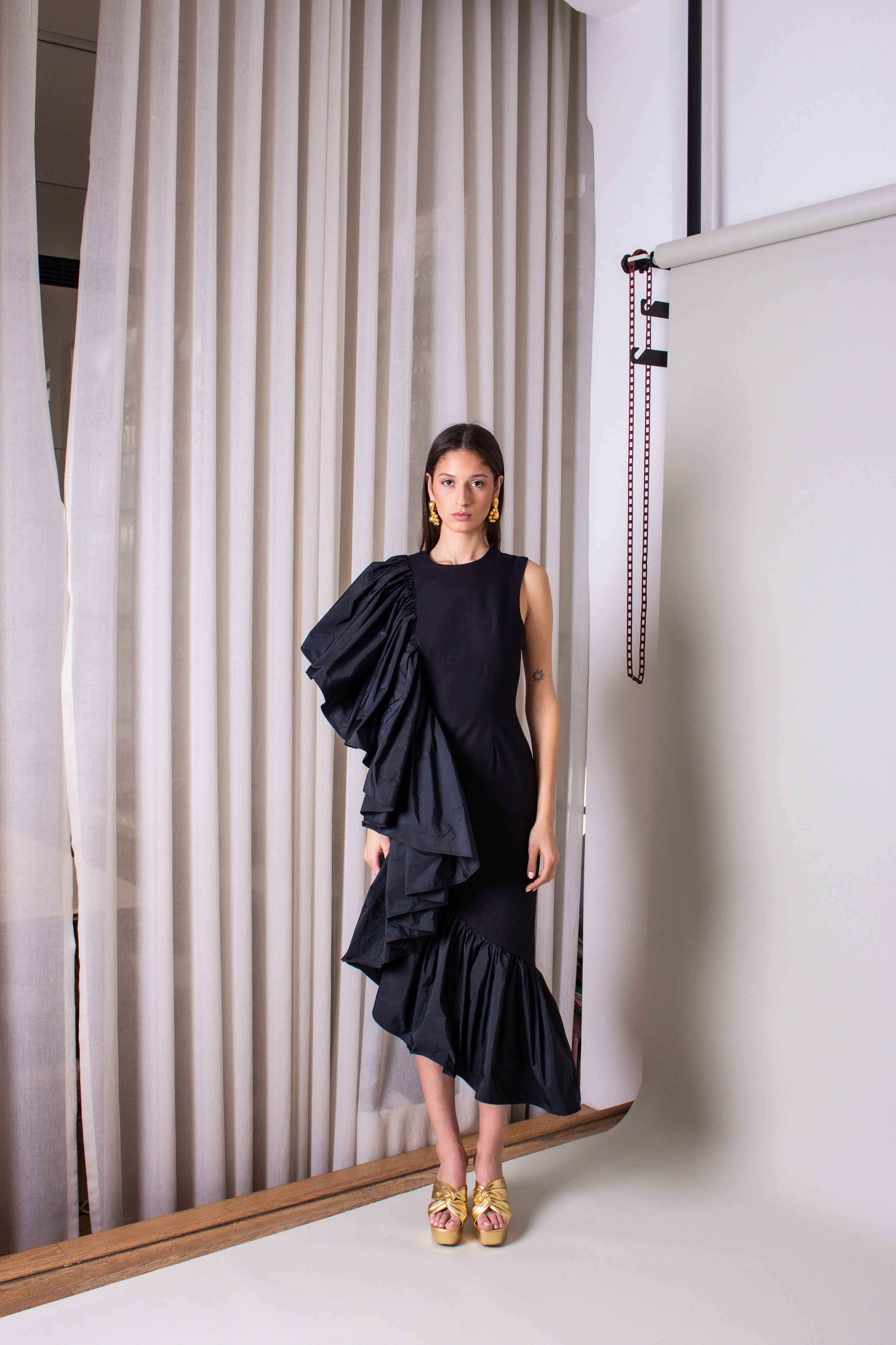 Sleek and Simple Soleil Des Tropiques Dress