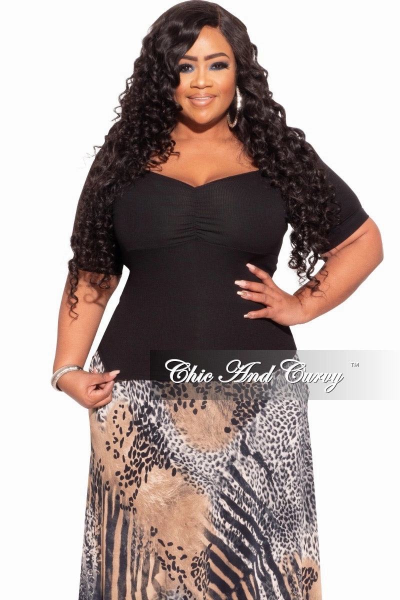 Final Sale Plus Size Short Sleeve Top in Black FadeResistantTreatment Breathable Material