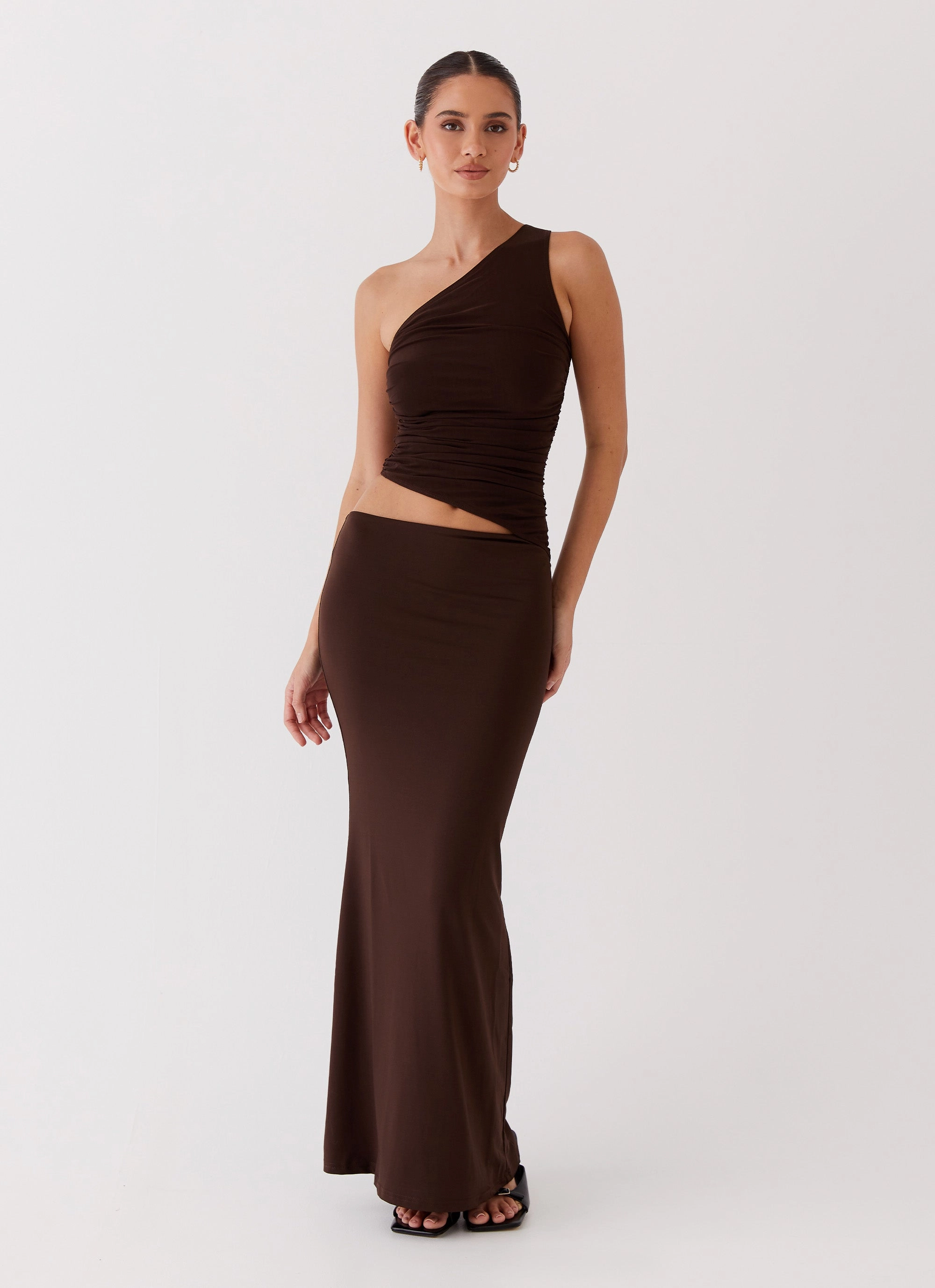 Fresh Aesthetic Seranella One Shoulder Maxi Dress - Chocolate