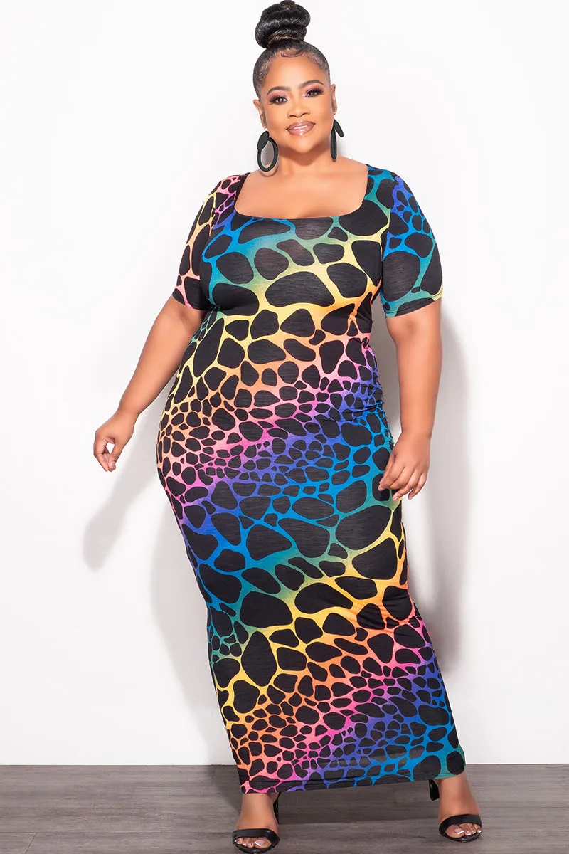 Final Sale Plus Size BodyCon Dress in Black Background & Multi-Color Giraffe Print Breathable mesh lining