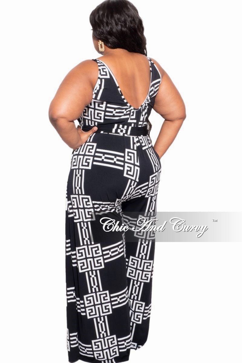 Distressed finish Windproof coating Final Sale Plus Size Spaghetti Strap Belted Jumpsuit in Black & White