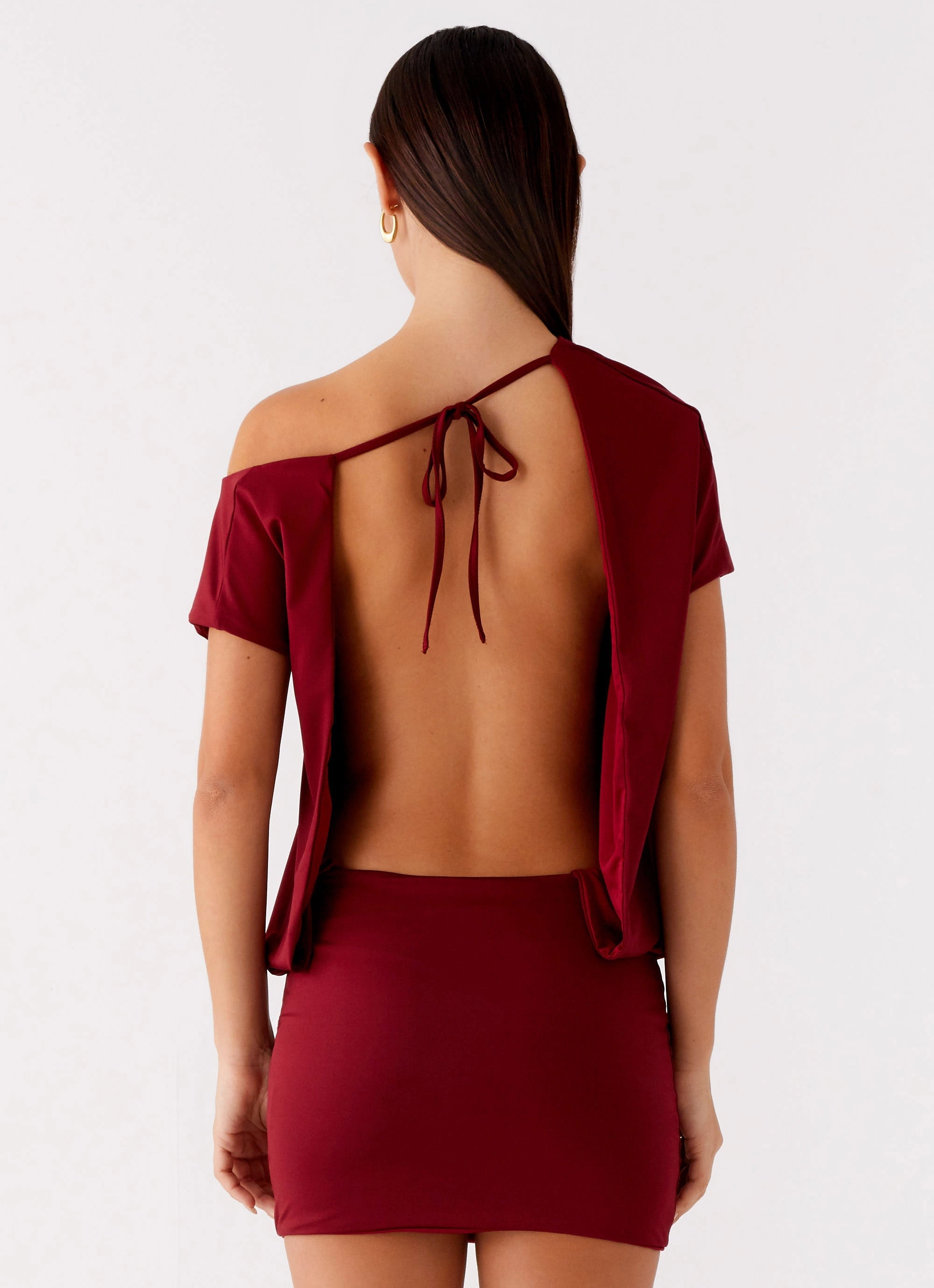 Feminine Look Paulie Mini Dress - Maroon