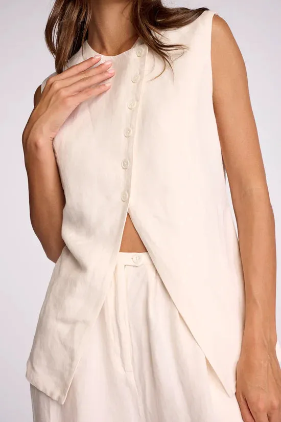 VentedBack Sundays Isolde Vest