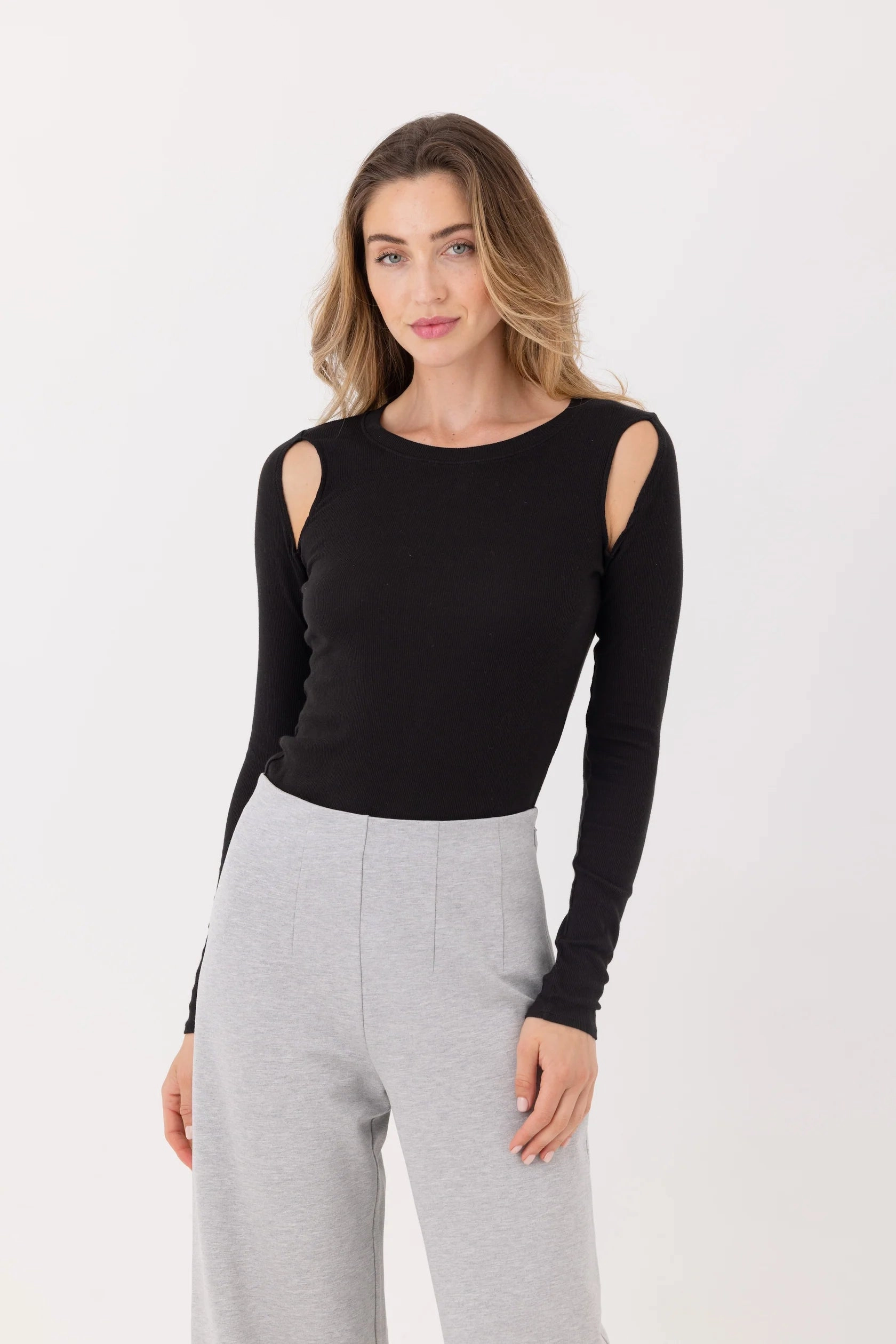 Sundays Palmer Cut out Tee Professional Cut Stretch Comfort