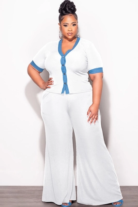 Final Sale Plus Size 2pc Set Short Sleeve Top and Pants in Off White and Blue Flattering Comfort