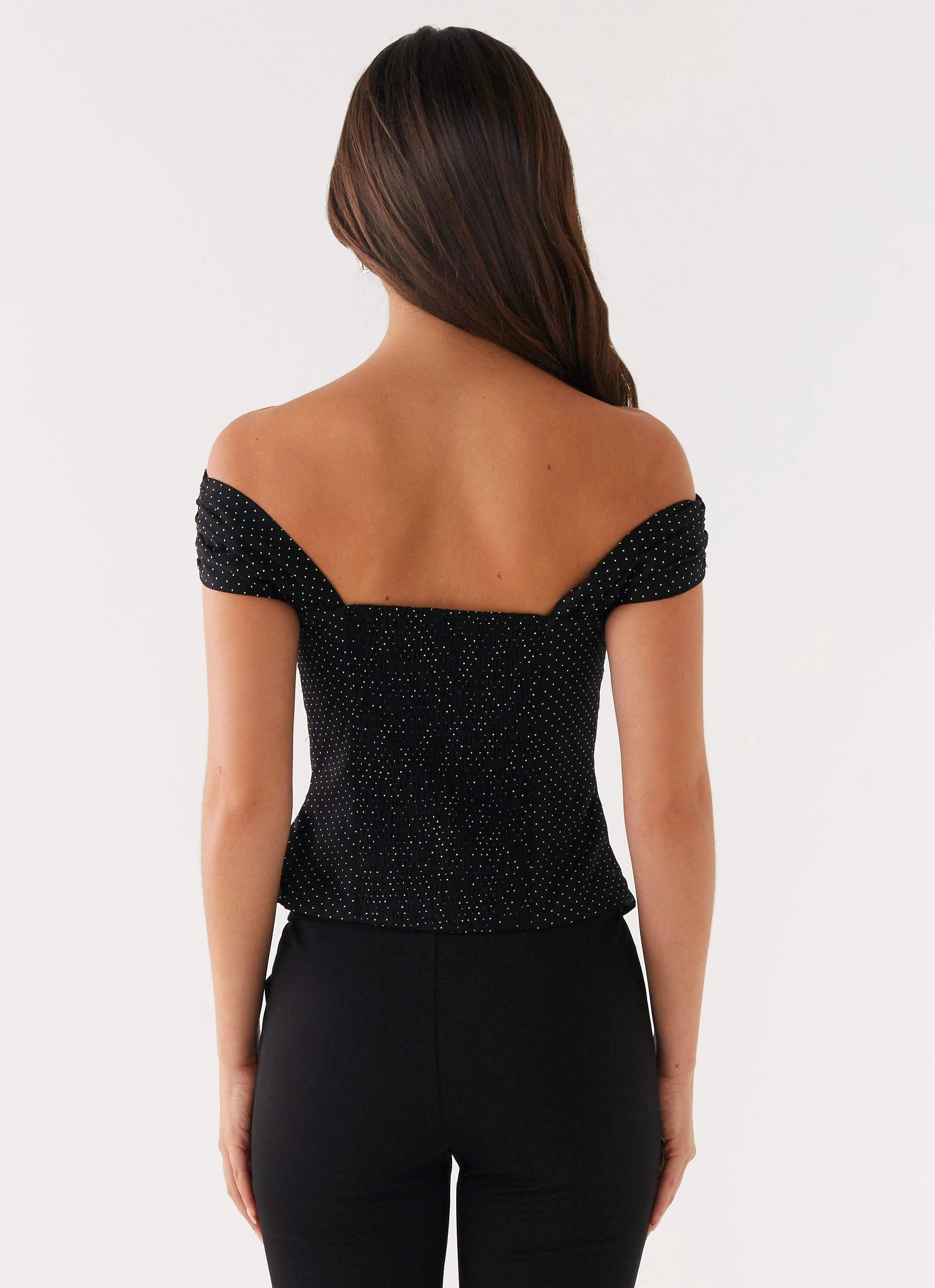 Compact TravelFriendly Design Ultra Soft Handfeel Tamera Top - Black Polka Dot