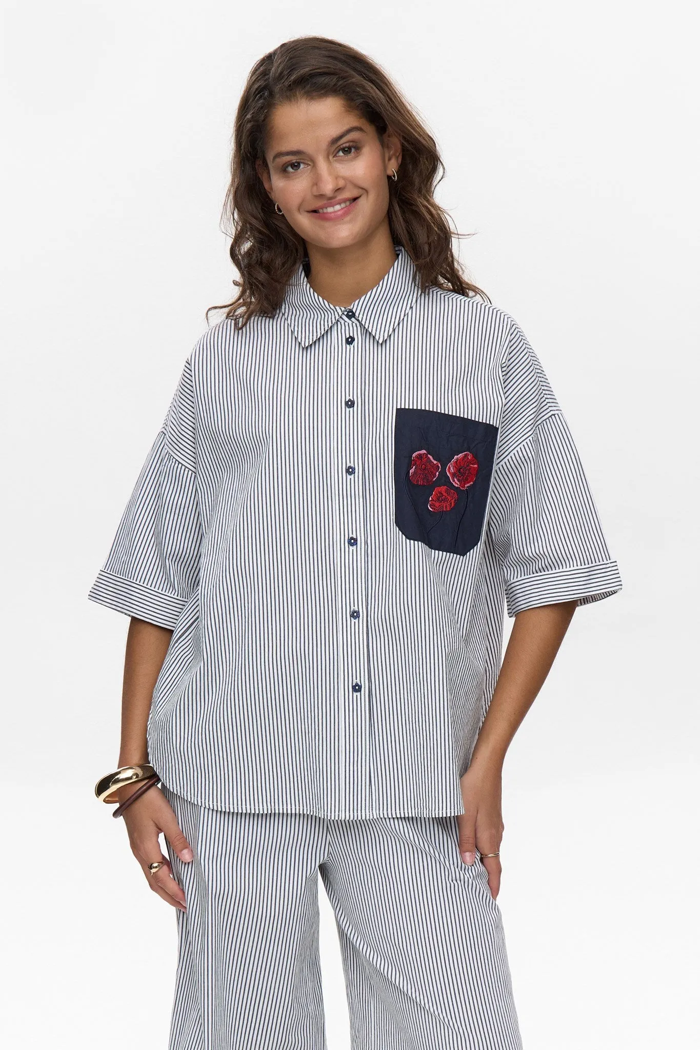 NUTILLIE SS SHIRT - Dark Sapphire AirflowOptimized Design Hidden Button Placket