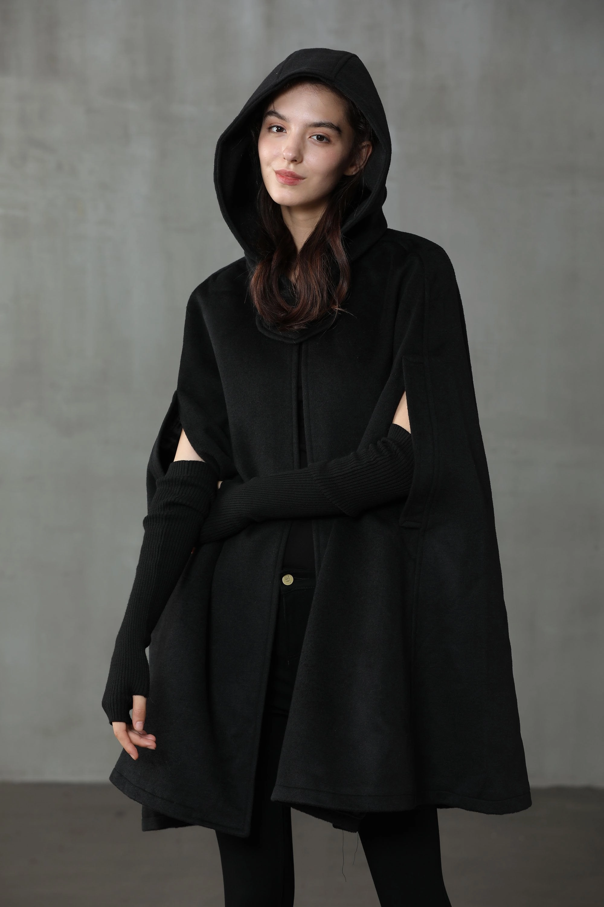 The New Yorker | Hooded Cashmere Cape TearResistant Fabric