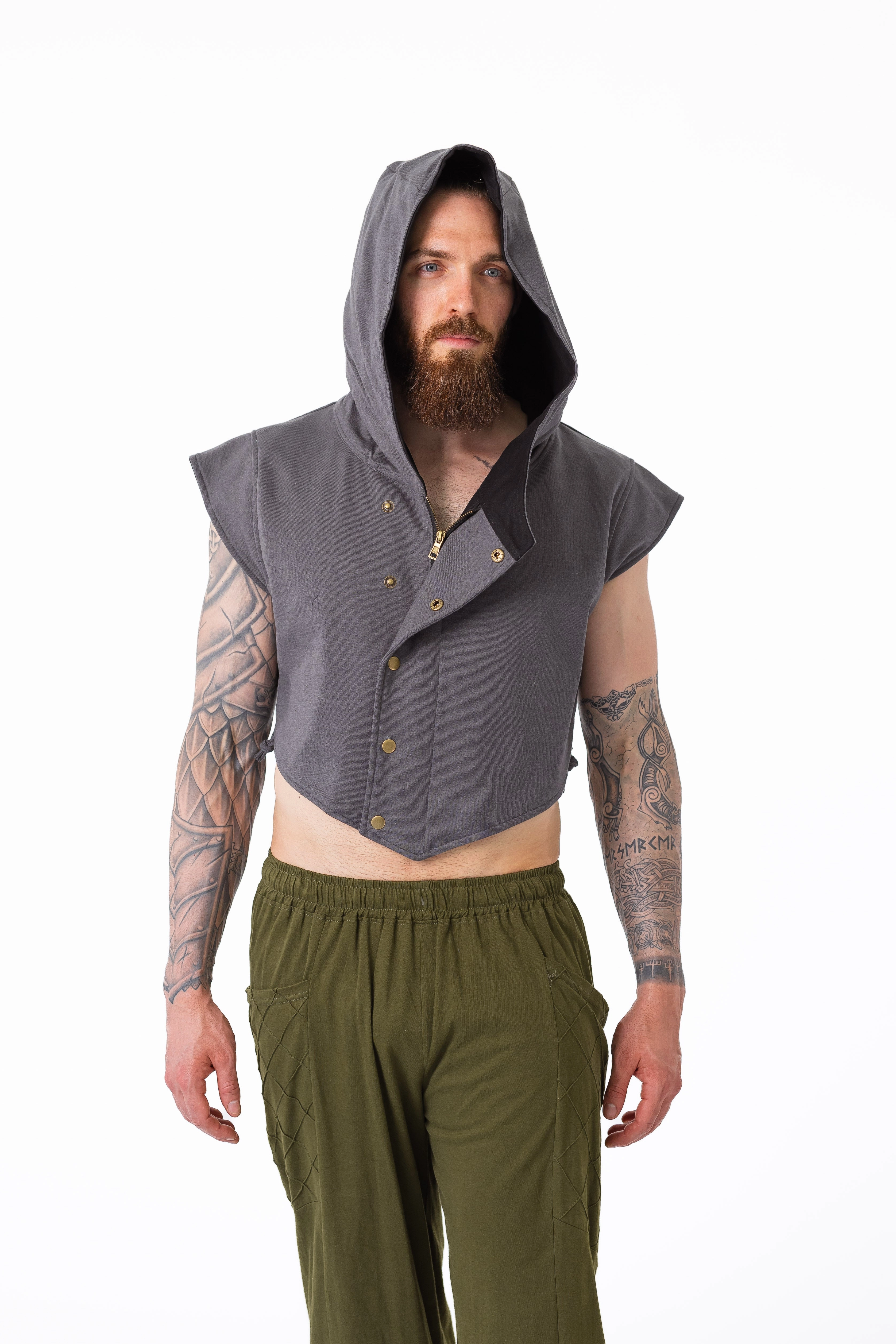 Dagger Hood Stretch Technology