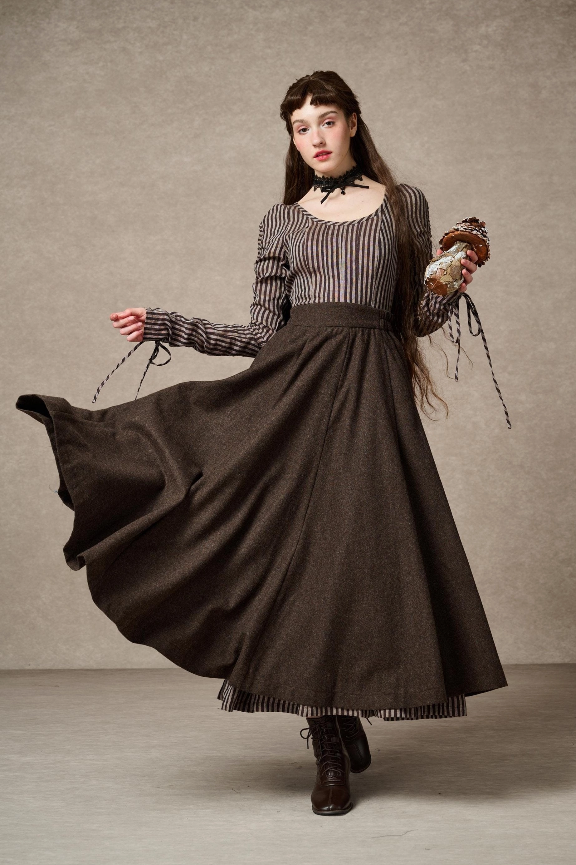 The Soft Lawn 12 | Midi Wool Skirt Chunky Cable Knit