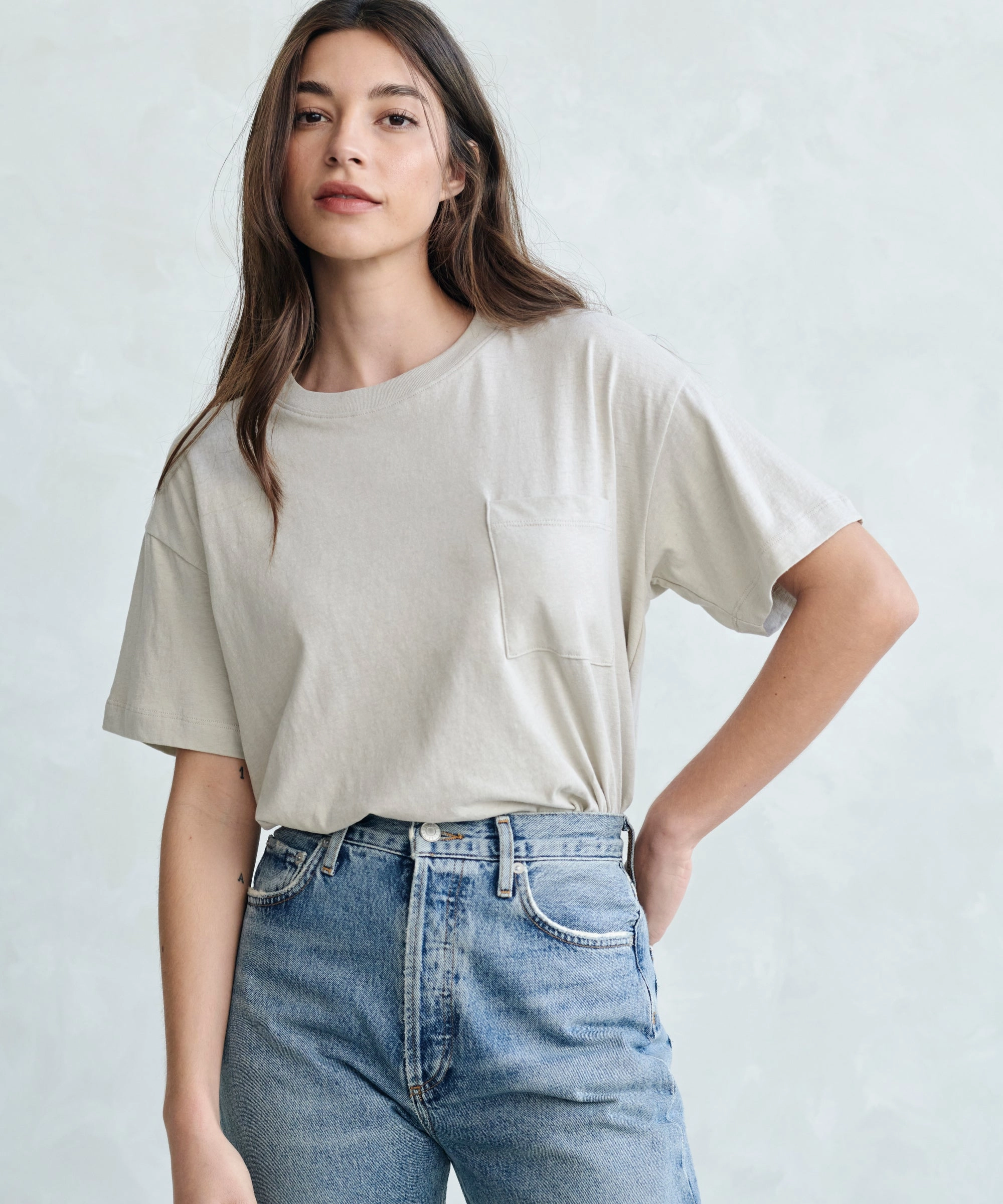 Vintage Pocket Tee EasyClean Rolled Hem Detailing