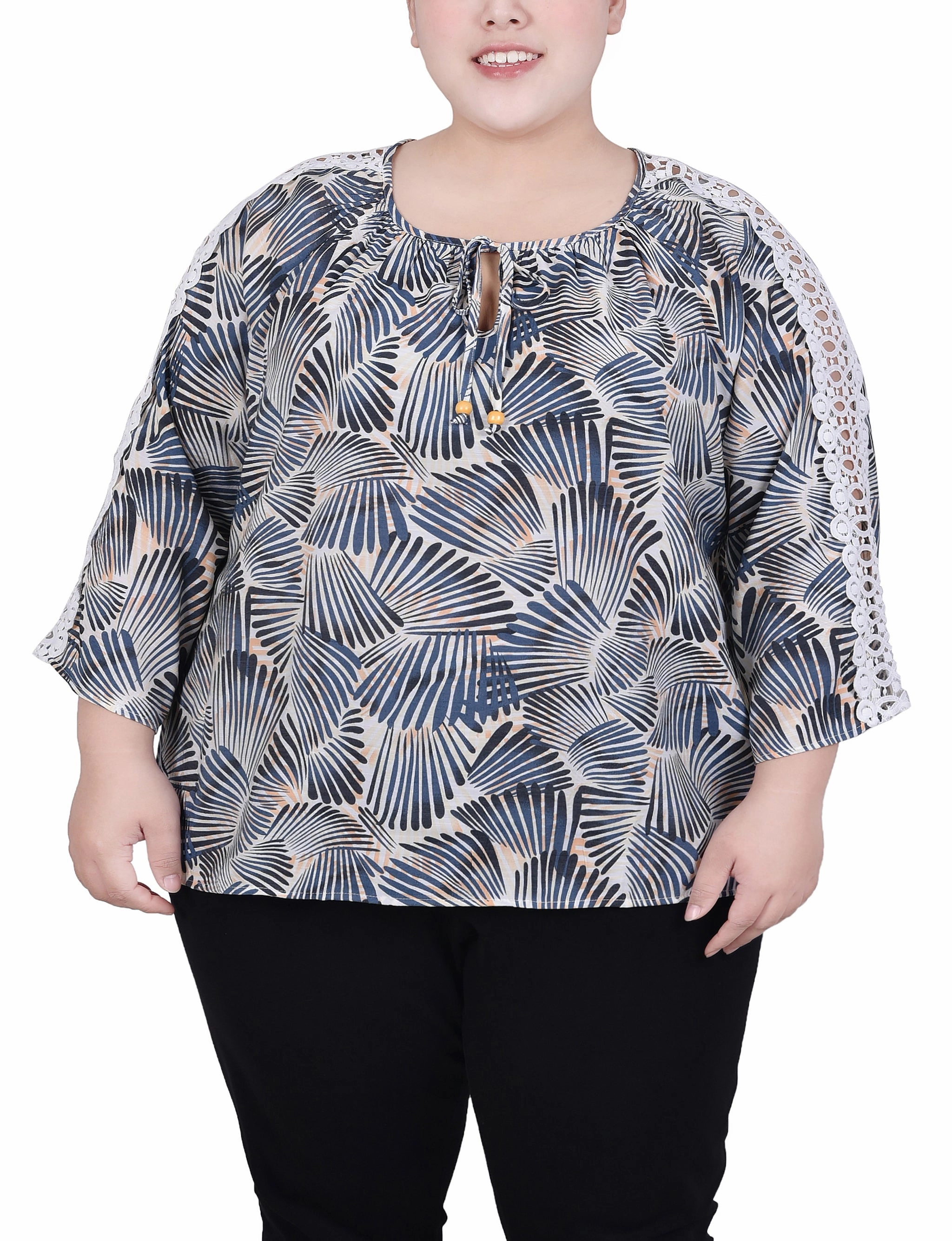 BoxySilhouette Office Wear Plus Size 3/4 Sleeve Crochet Detail Blouse