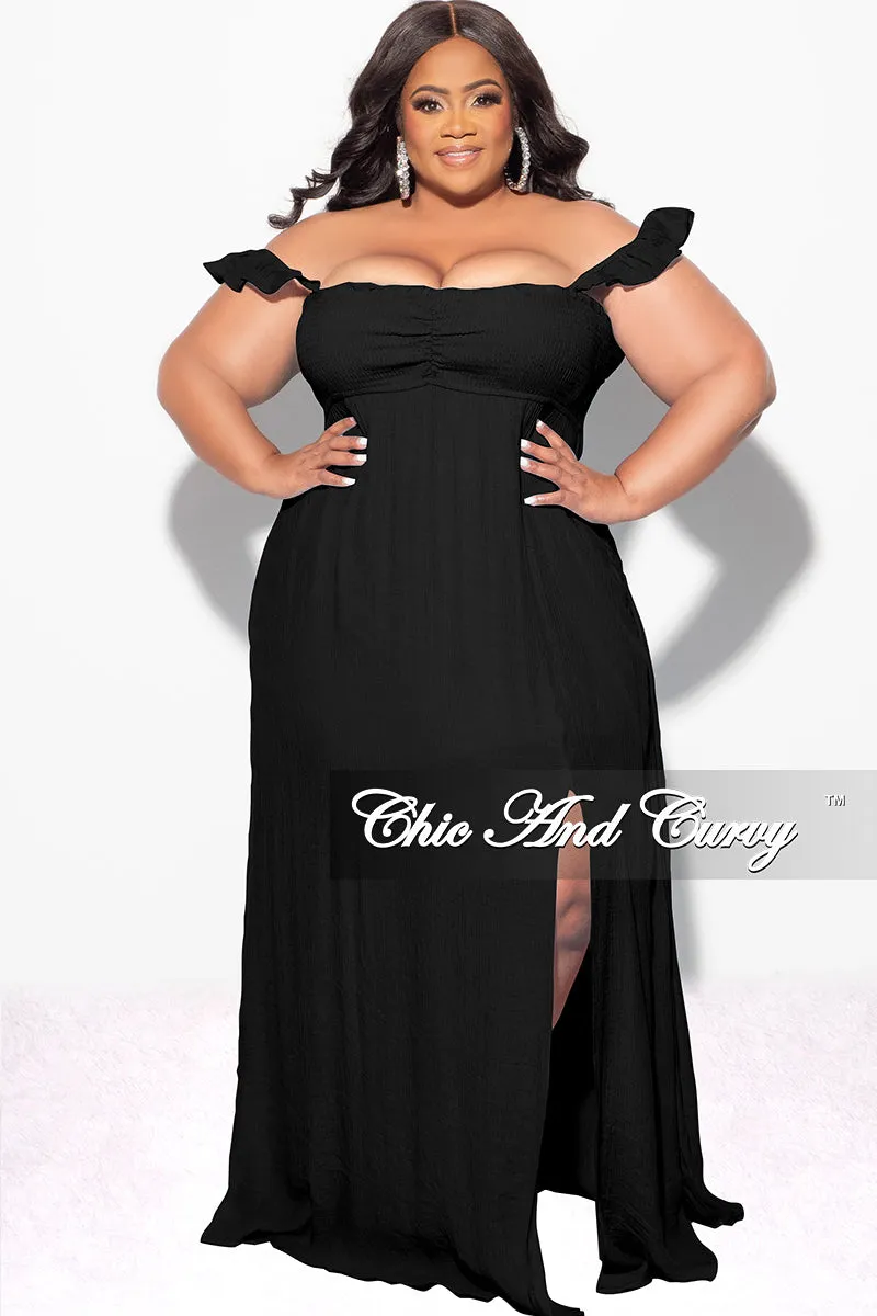 Final Sale Plus Size Off the Shoulder Smocked Maxi Dress in Black Shape Flex Dark wash