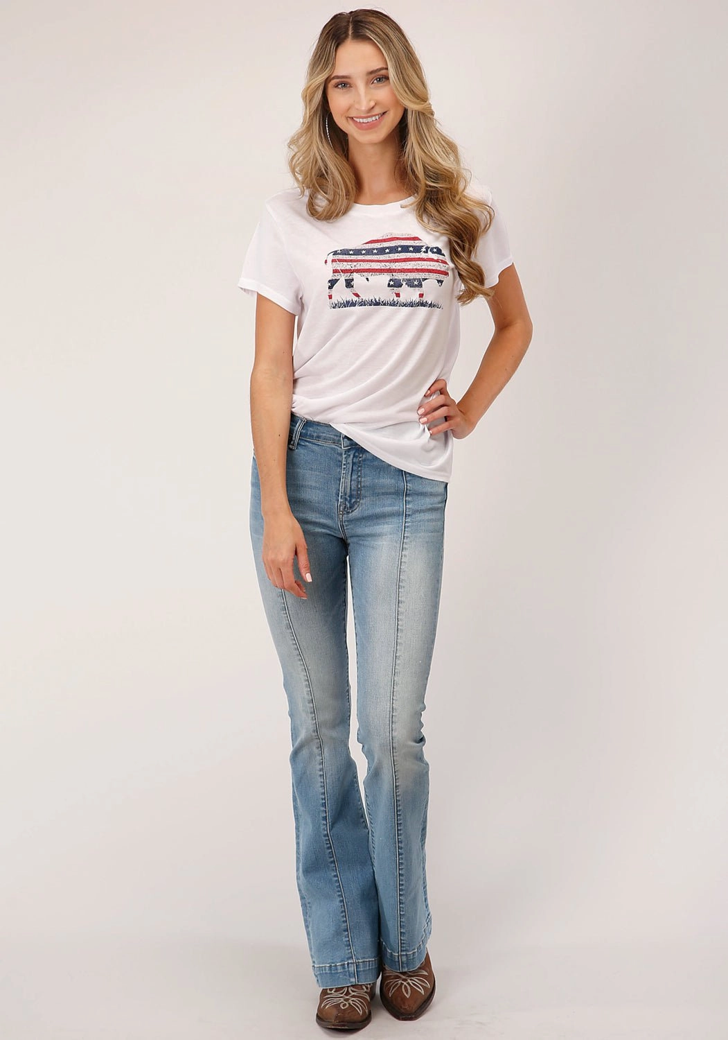 Roper Womens Patriotic Buffalo White Poly/Rayon S/S T-Shirt Exclusive Collection Limited Edition