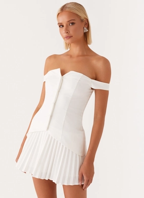 Twisted Skies Off Shoulder Mini Dress - Off White Sporty Look