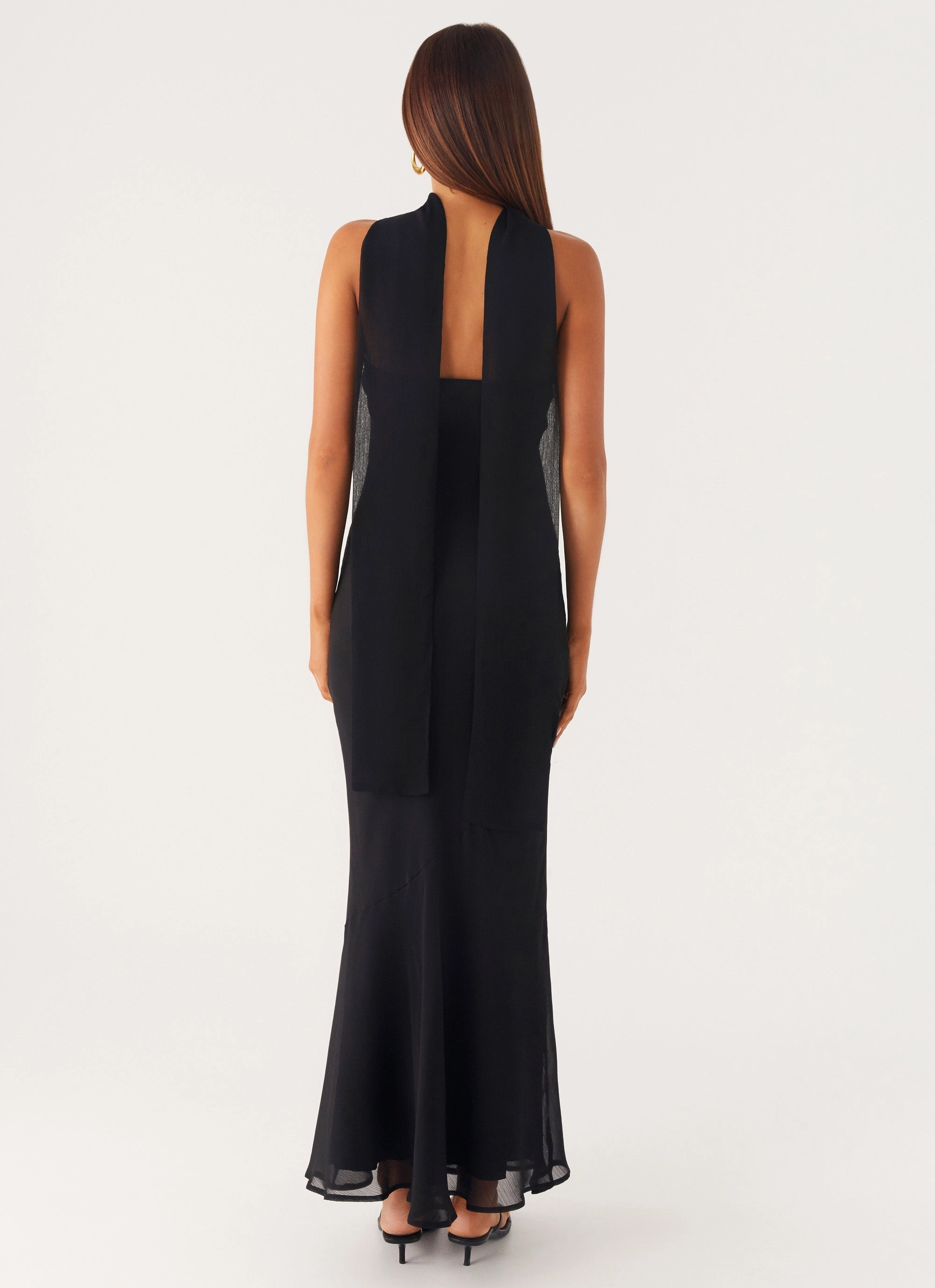 Under the Pagoda Maxi Dress - Black Ruffled detail Aesthetic Look