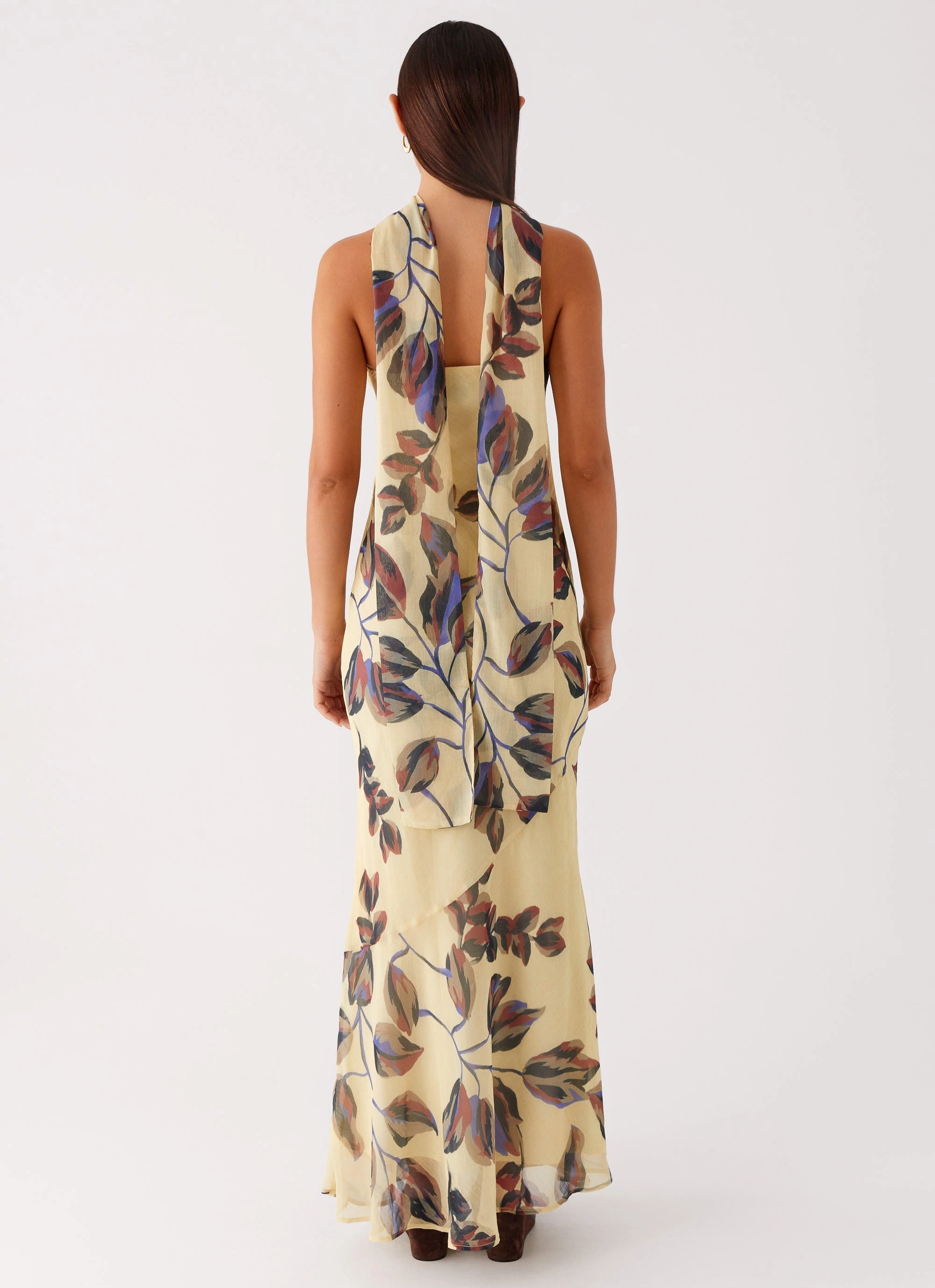 Airy Comfort Under The Pagoda Maxi Dress - Buttercream Leaf Print