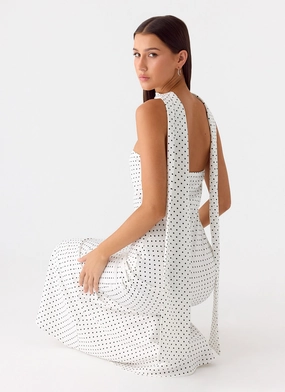 Chic Fit Lightweight Fabric Under The Pagoda Maxi Dress - White Polkadot Reversible Fabric