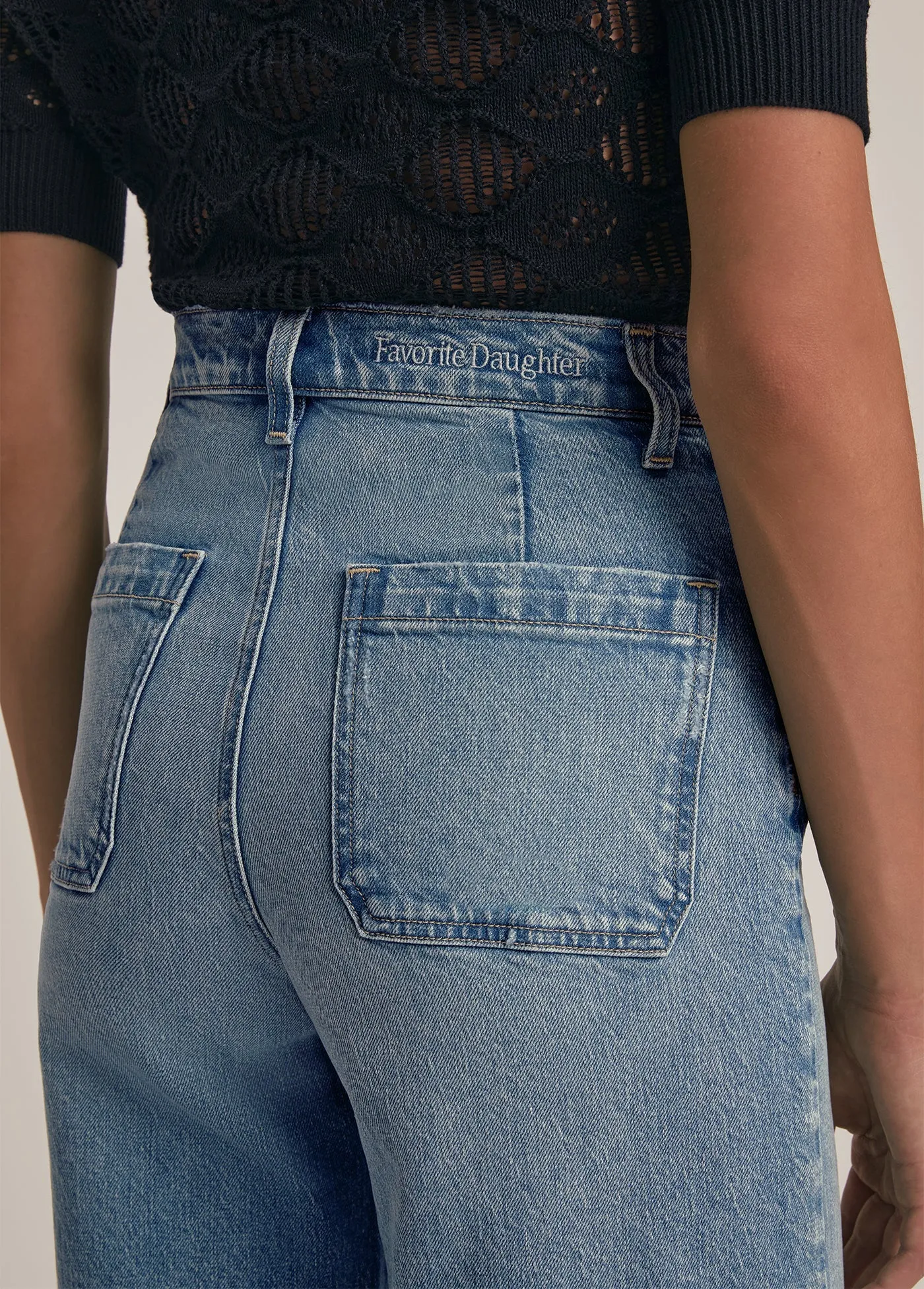 Daytime Look Breathable Brunch Outfit Favorite Daughter the Mischa Super High Rise Wide Leg Crop