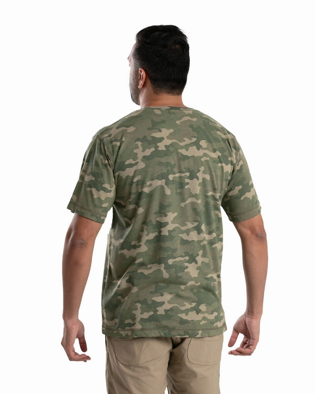 Smooth Look Berne Mens Performance Pocket Tee Forest Camo Cotton Blend S/S T-Shirt