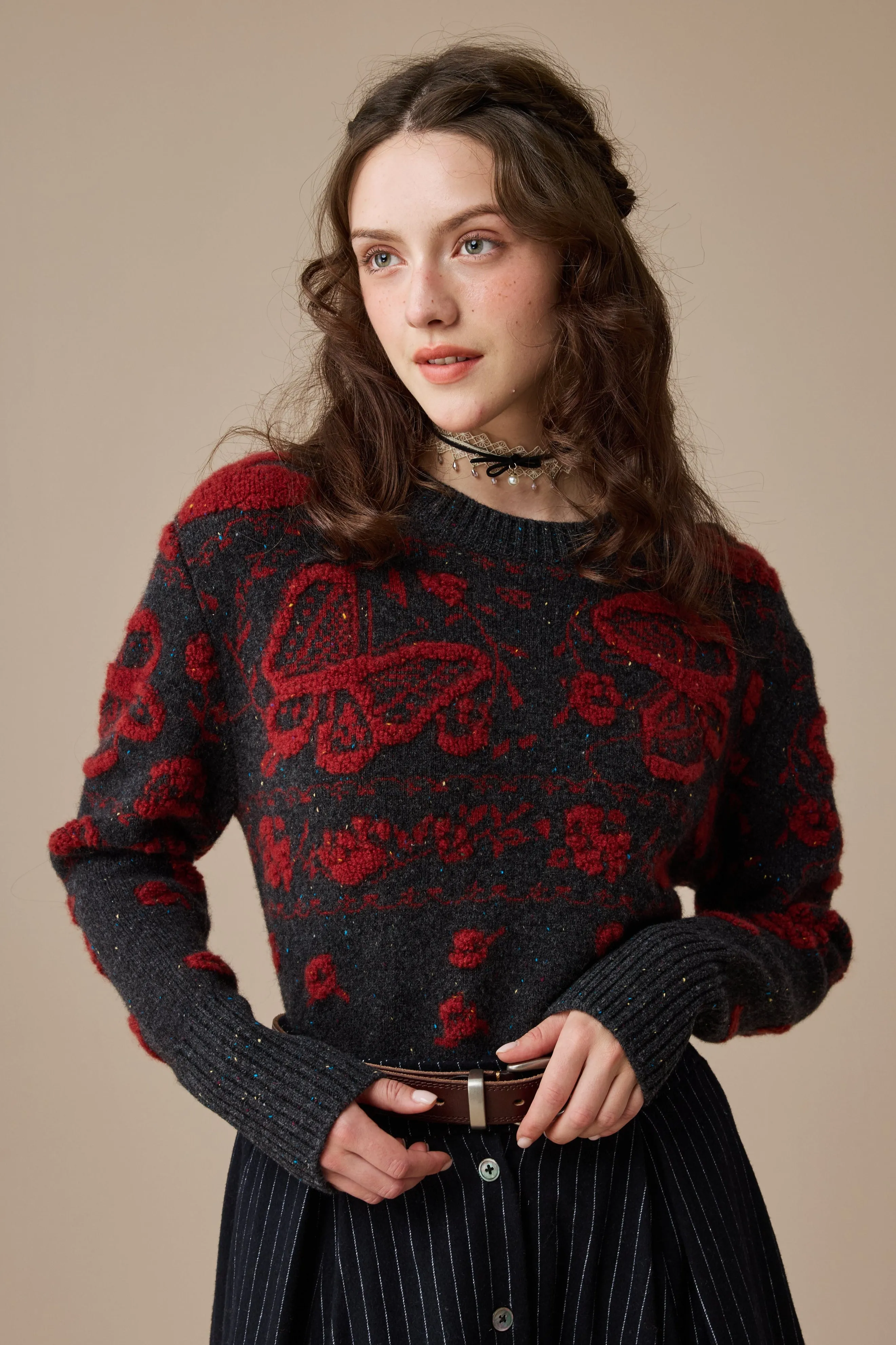 Nutcracker 24 |100% Wool Floral Jumper Sweater Double Stitched Hem Ergonomic Pattern Design