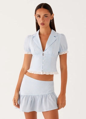 Minimalist Aesthetic AntiSlipGrip Bennett Button Up Top - Blue White Stripe