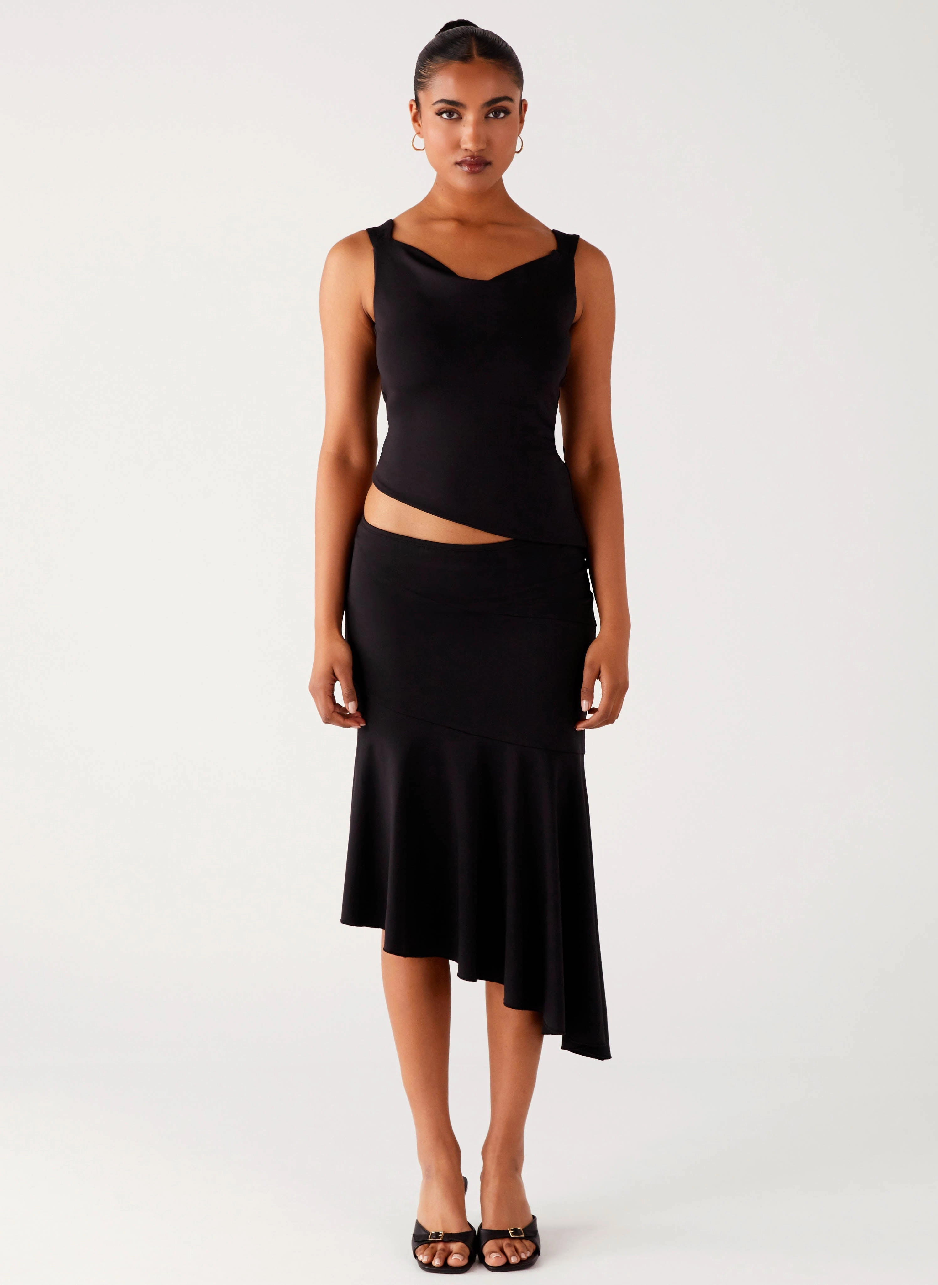 Wonderlust Midi Skirt - Black elastic waistband