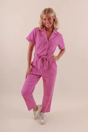 Contrast Trim ReflectiveAccentDetails Working On Myself Jumpsuit-Magenta