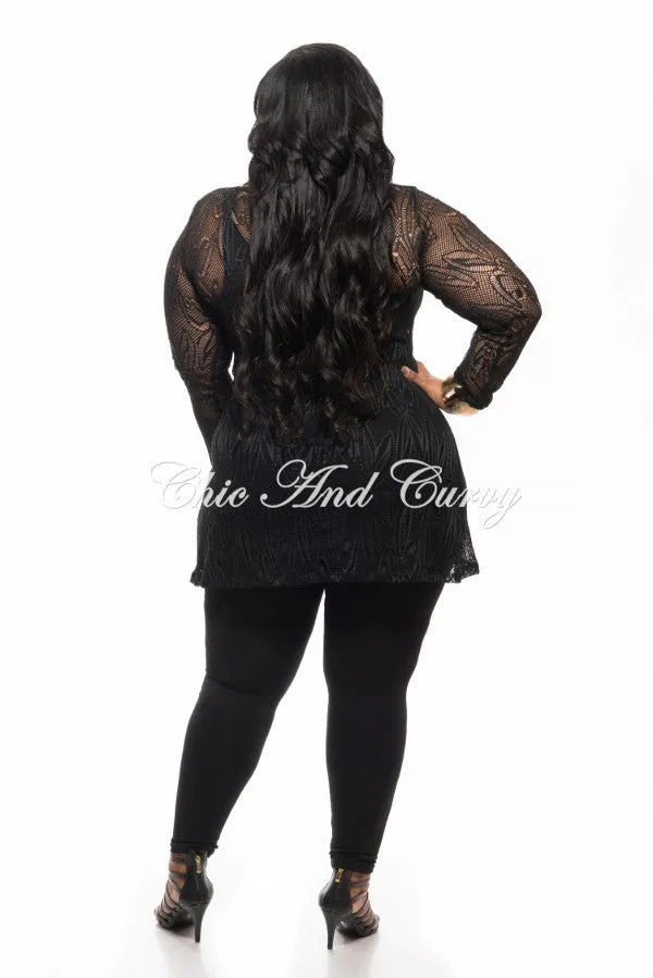Performance Support Contoured Panel Design Final Sale Plus Size Long Sleeve Lace Netting Design Top in Black