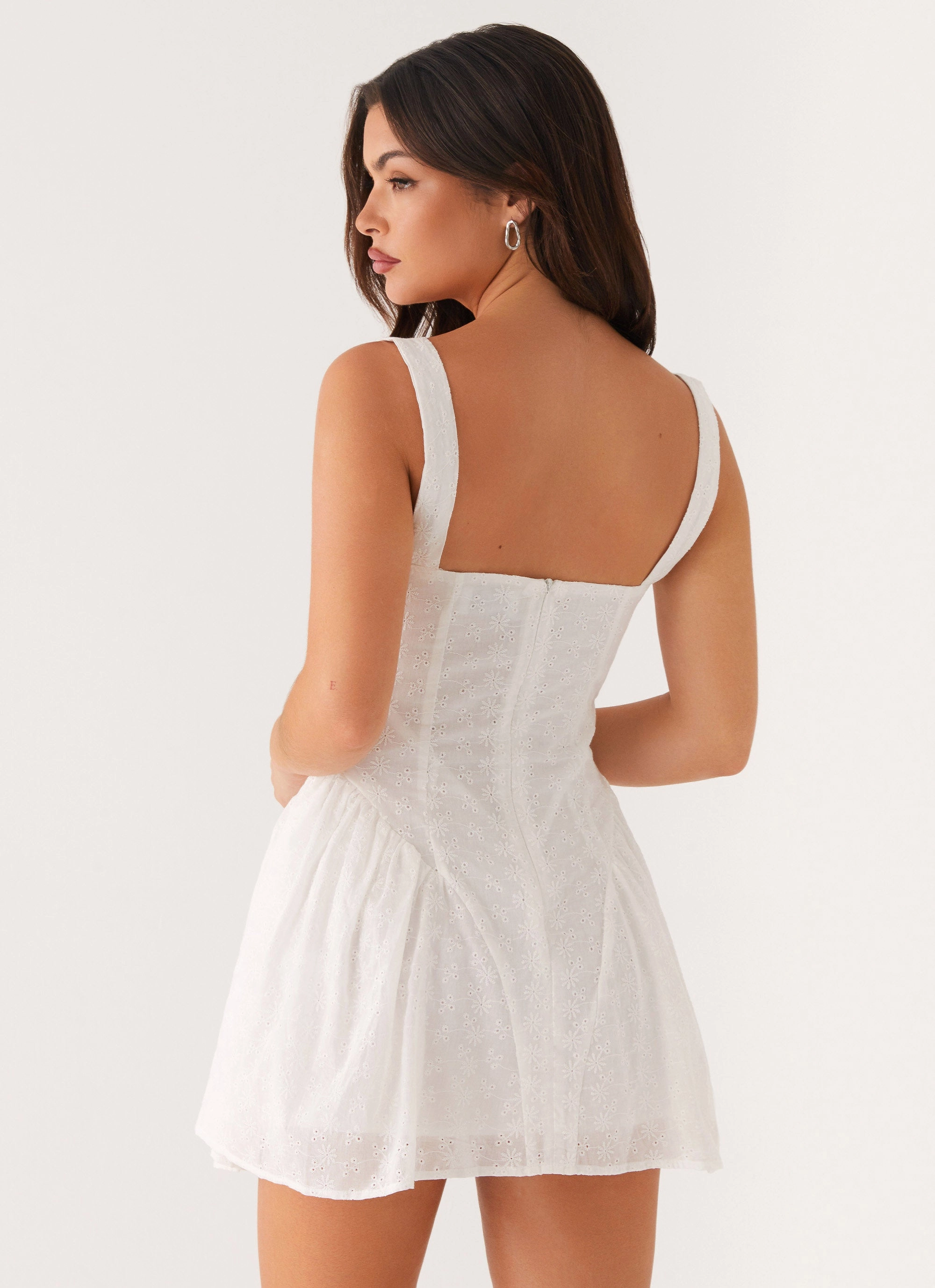 Alyssa Mini Dress - White Comfy Fit